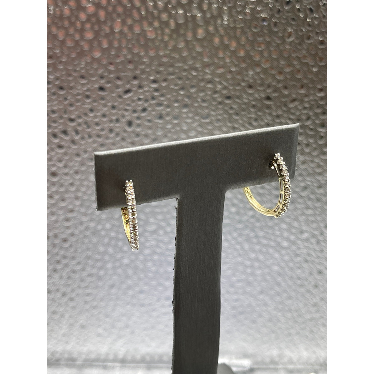 Ladies 10 Karat Solid Yellow Gold Diamond Round Hoop Earrings