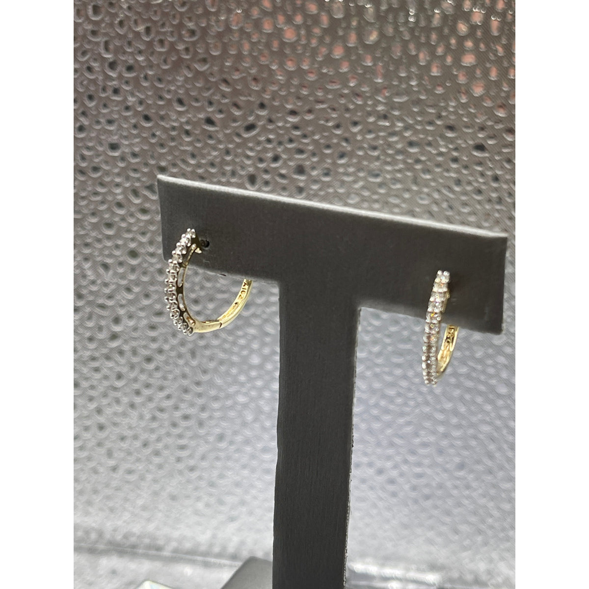 Ladies 10 Karat Solid Yellow Gold Diamond Round Hoop Earrings
