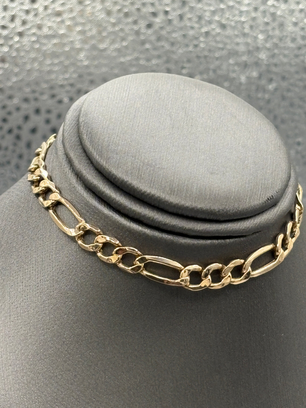 View six of Ladies/Gents 14 Karat Yellow Gold Figero Bracelet