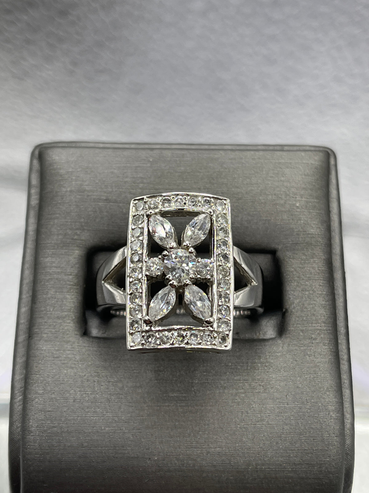 Ladies Sterling Silver Floral Cocktail