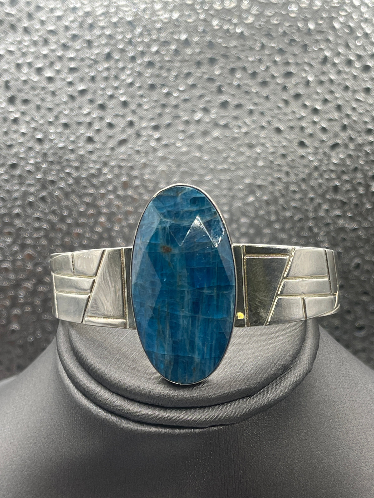 Ladies Sterling Silver Cuff Bracelet With A Blue Apatite Trigonal Stone