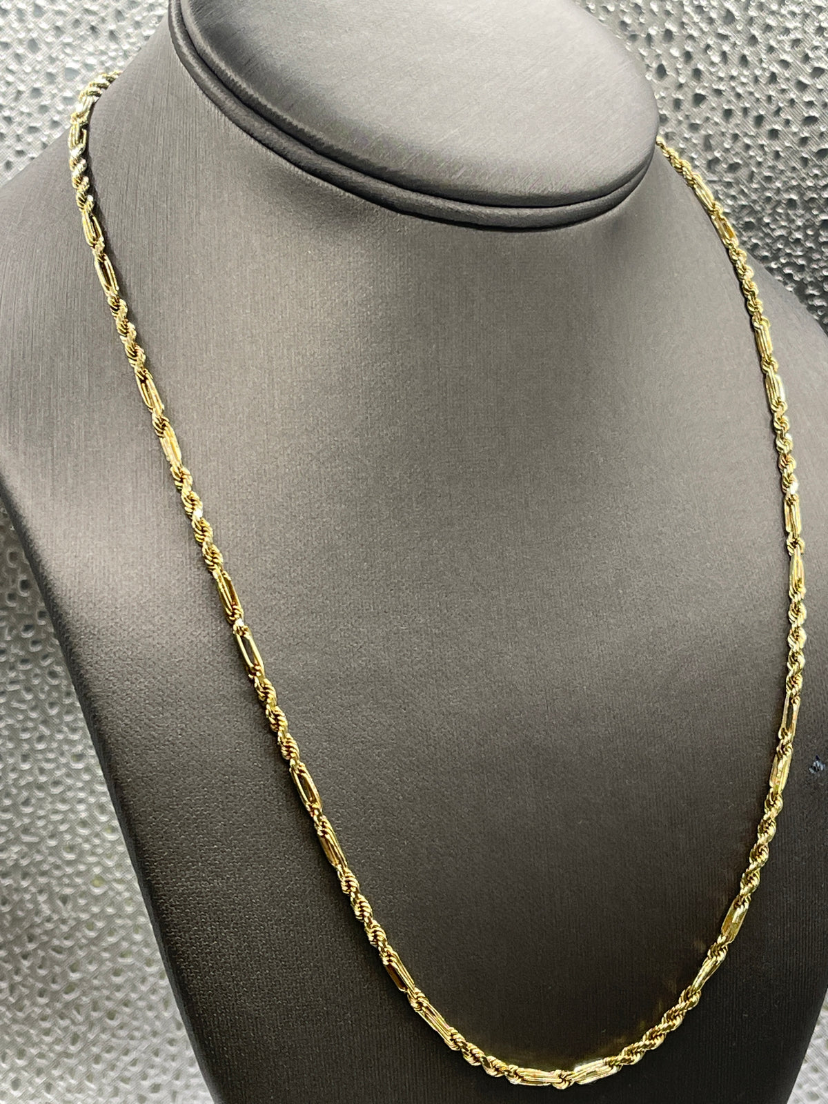 Ladies or Gents 14 Karat Yellow Gold Figaro rope Solid Link Rope Chain