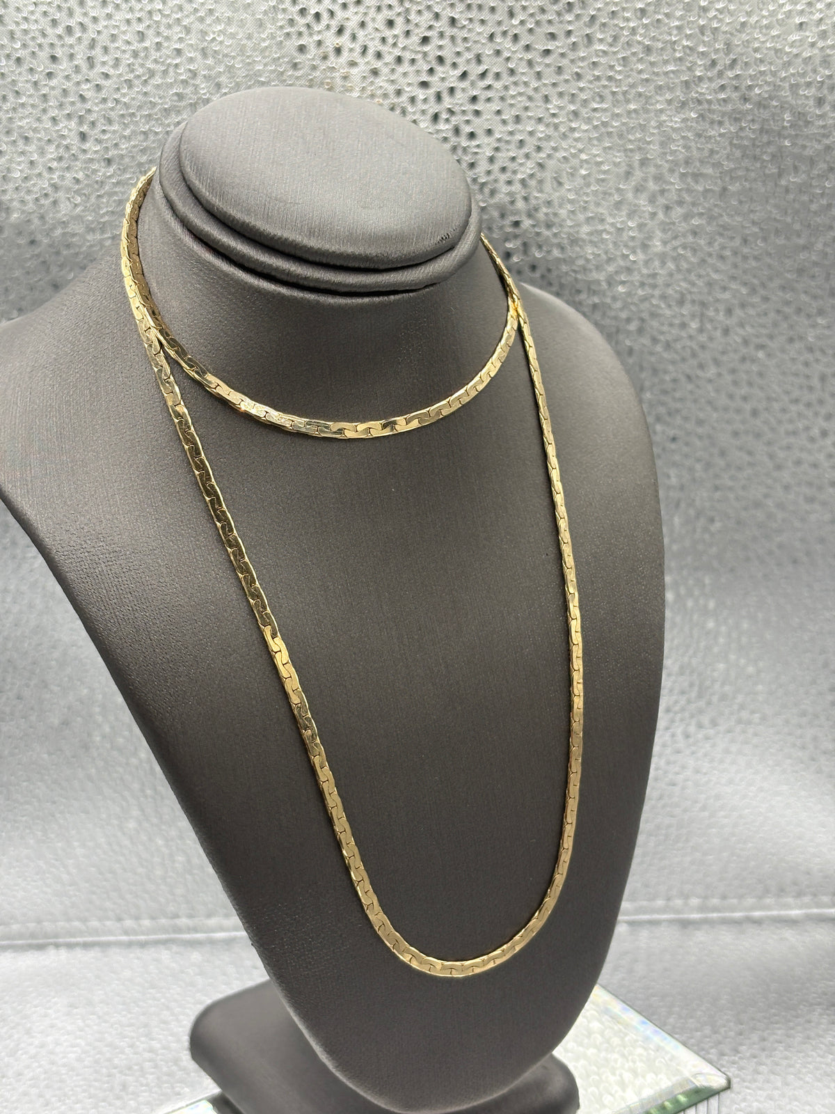Ladies/Gents Vintage 14 Karat Yellow Gold Solid C Link Chain