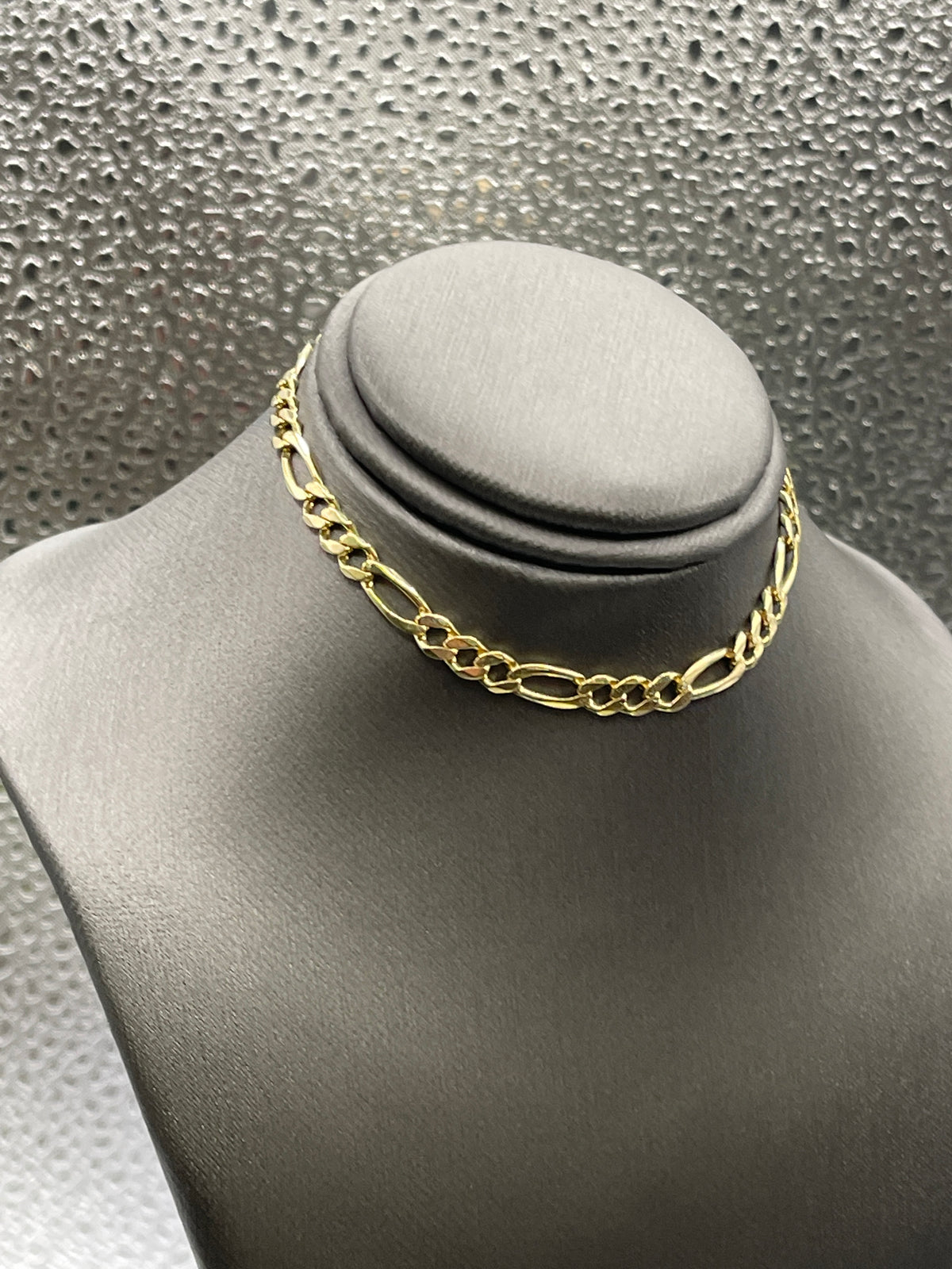 Ladies or Gents 14 Karat Yellow Gold Figaro Link Bracelet
