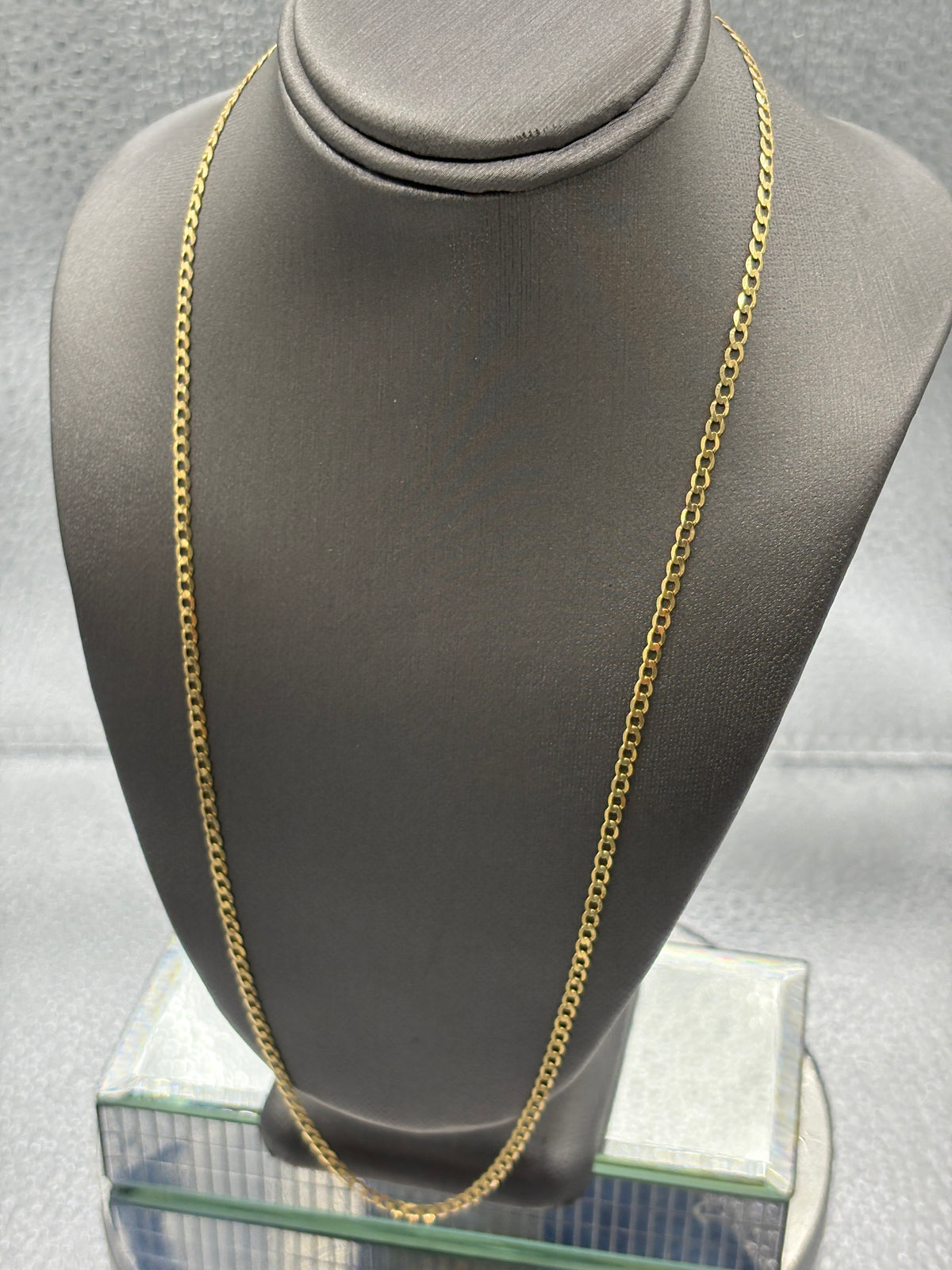 Ladies / Gents 14 Karat Yellow Gold Oval Solid Link Chain