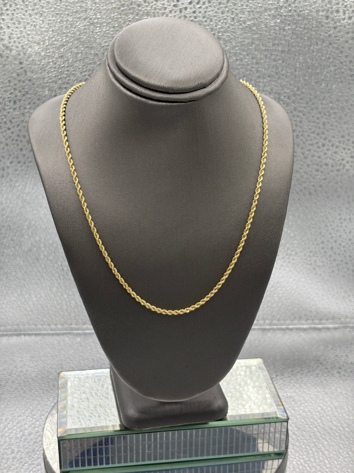 Ladies/Gents 14 Karat Yellow Gold Solid Di-Cut Rope Chain