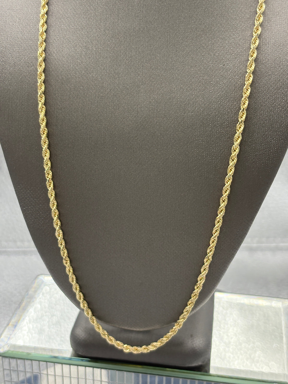 Ladies / Gents 14 Karat Yellow Gold Di-Cut Rope Chain