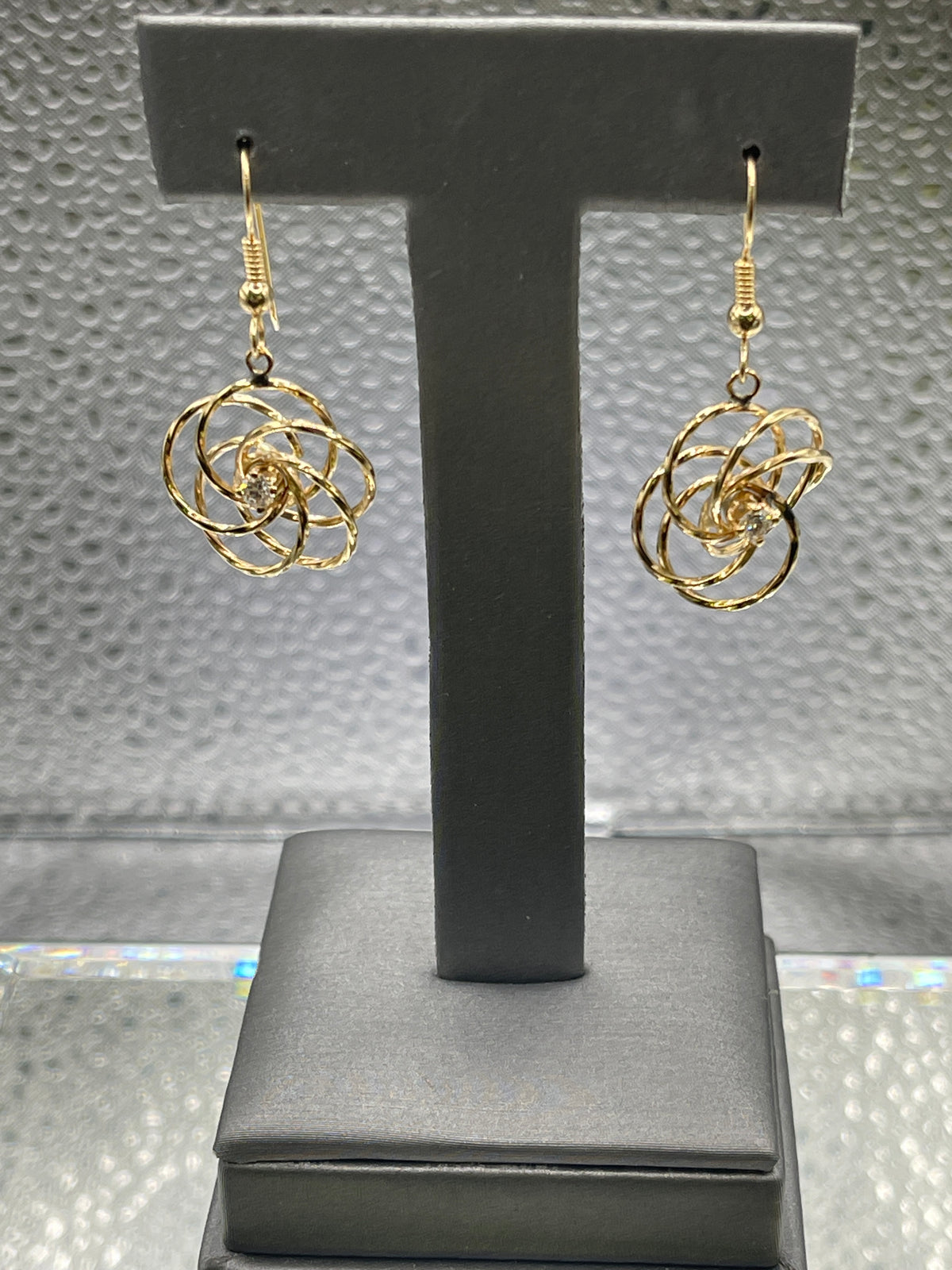 14 Karat Yellow Gold and Diamond Flower Earrings
