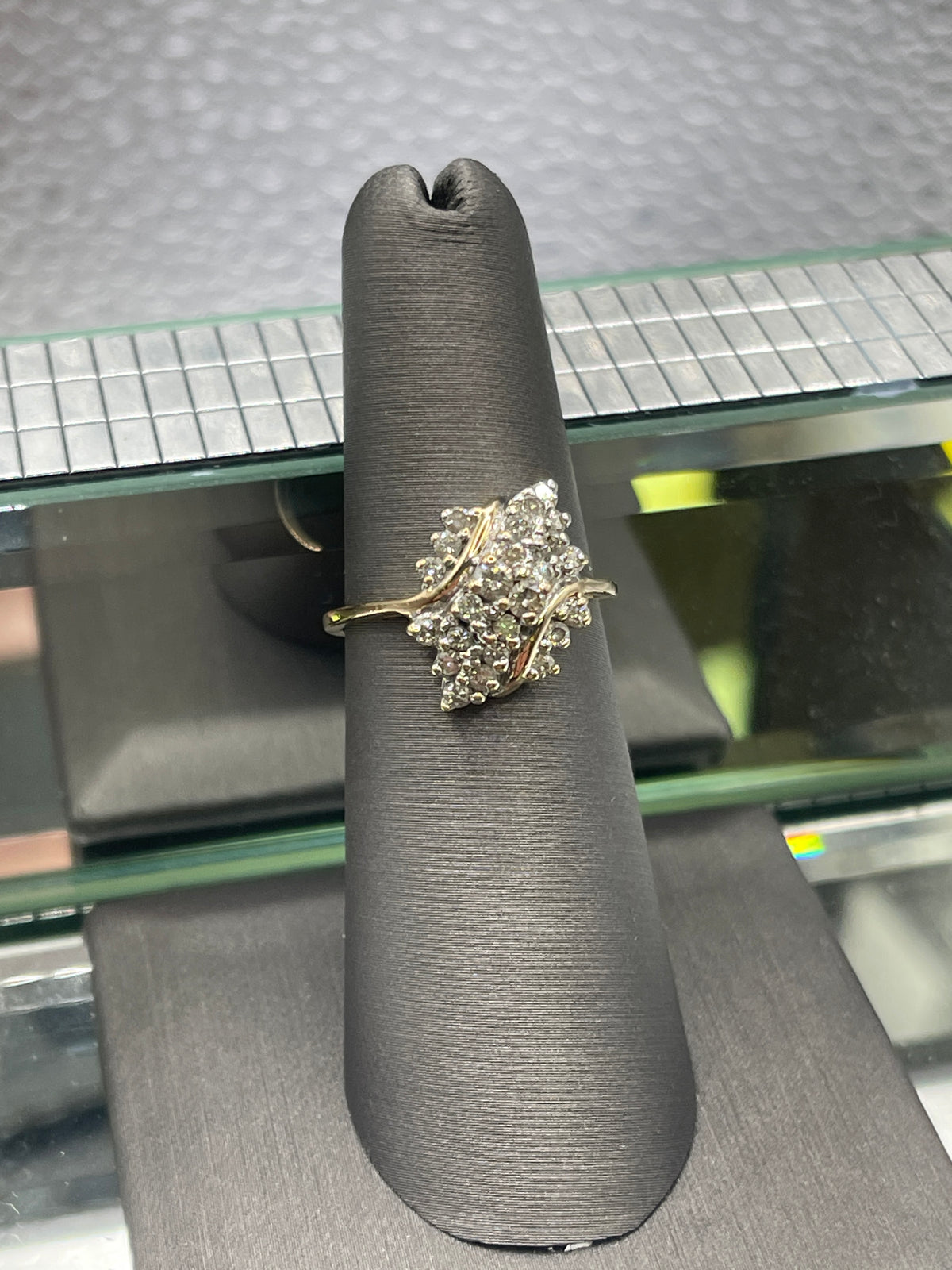 Ladies 14 Karat Yellow Gold Diamond Cluster Ring