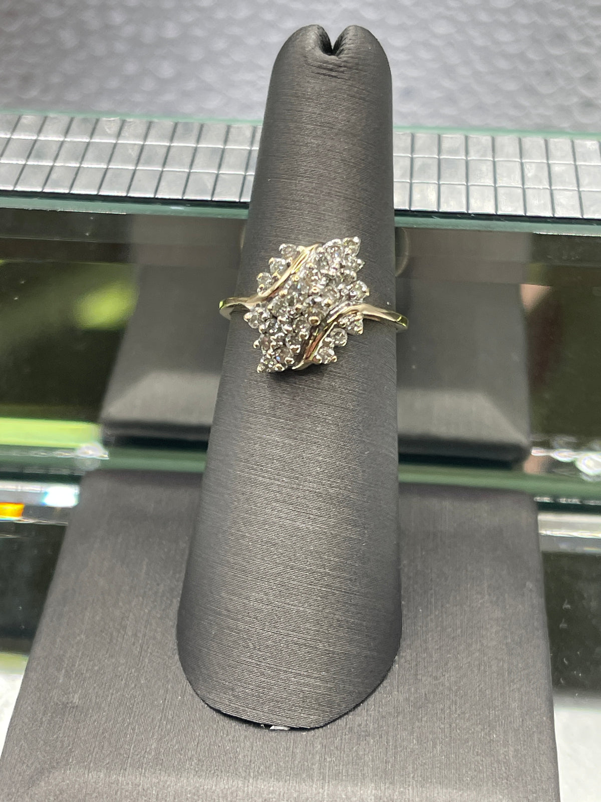 Ladies 14 Karat Yellow Gold Diamond Cluster Ring