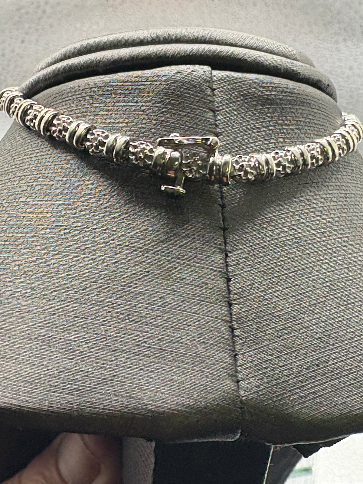 10 Karat White Gold Ladies Diamond Tennis Style Link Bracelet