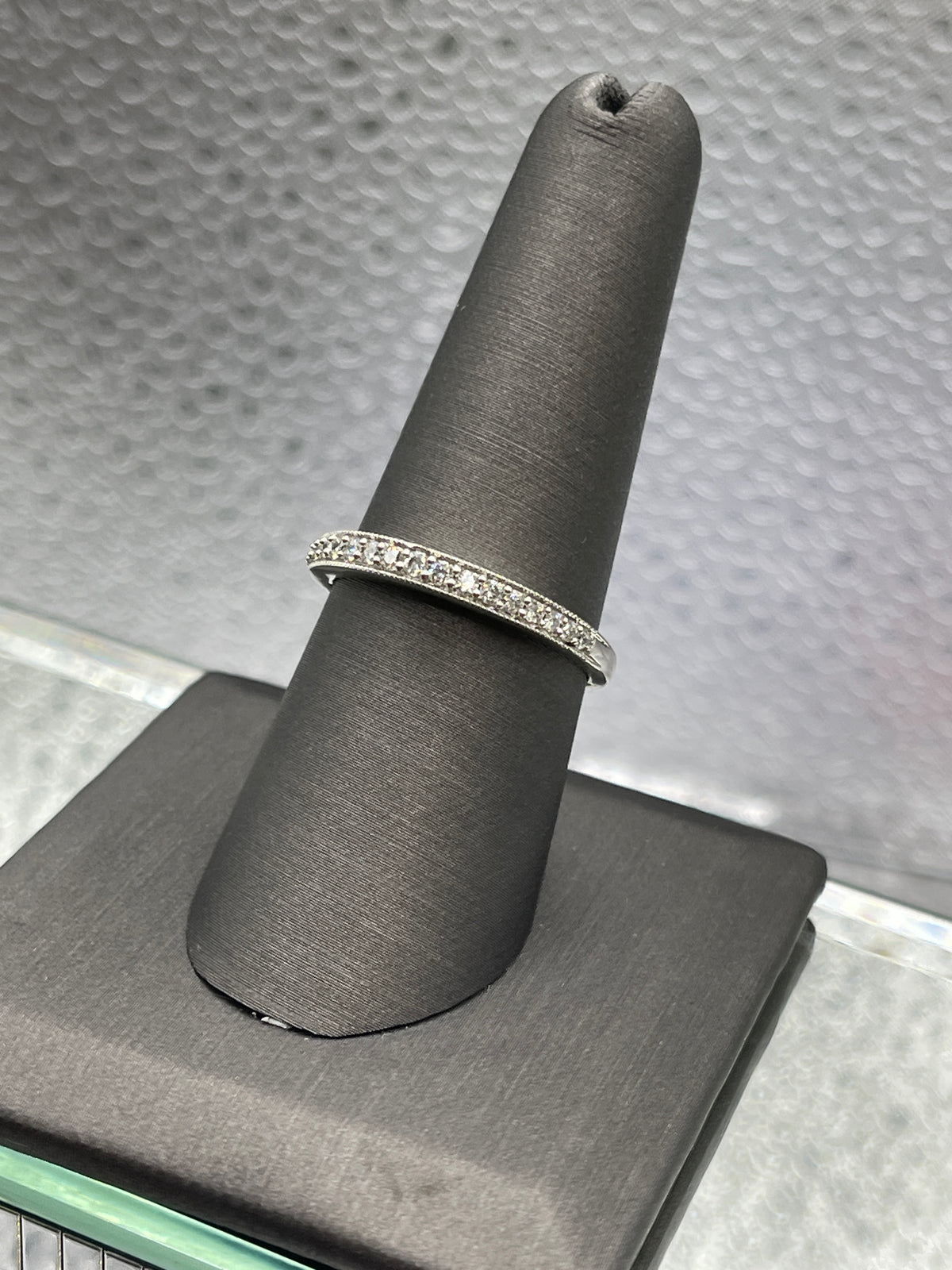 Ladies 14 Karat White Gold Diamond Wedding Band