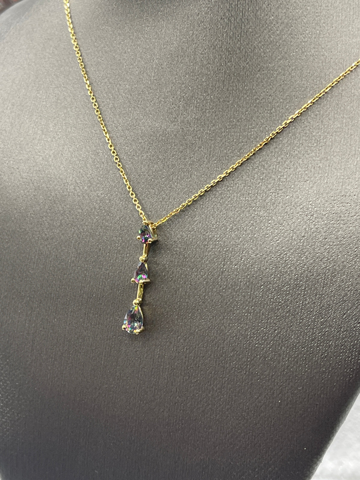 Ladies 10 Karat Yellow Gold Mystic Topaz Pendant