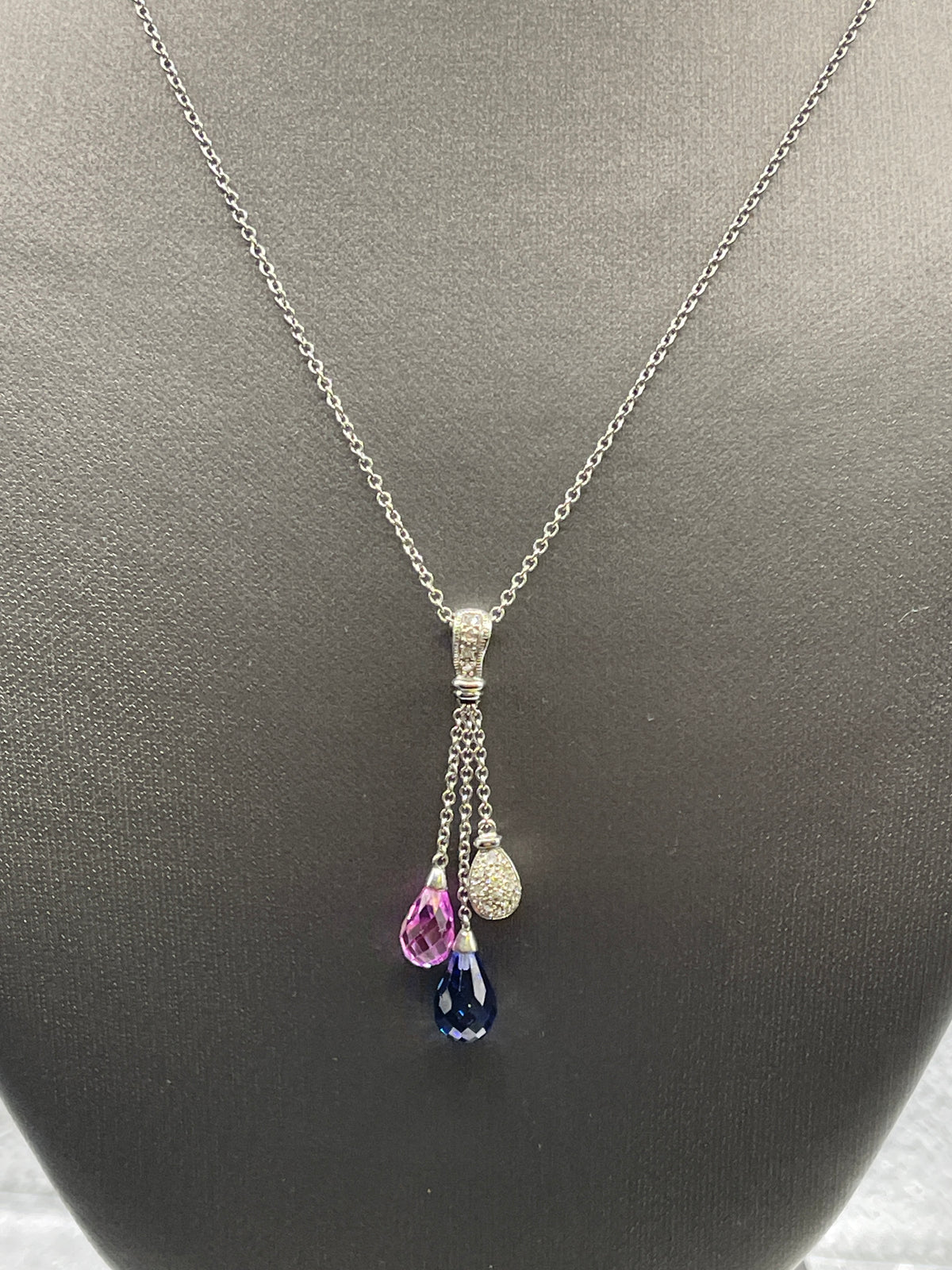 Ladies 10 Karat Italian White Gold Tri Colored Teardrop Necklace