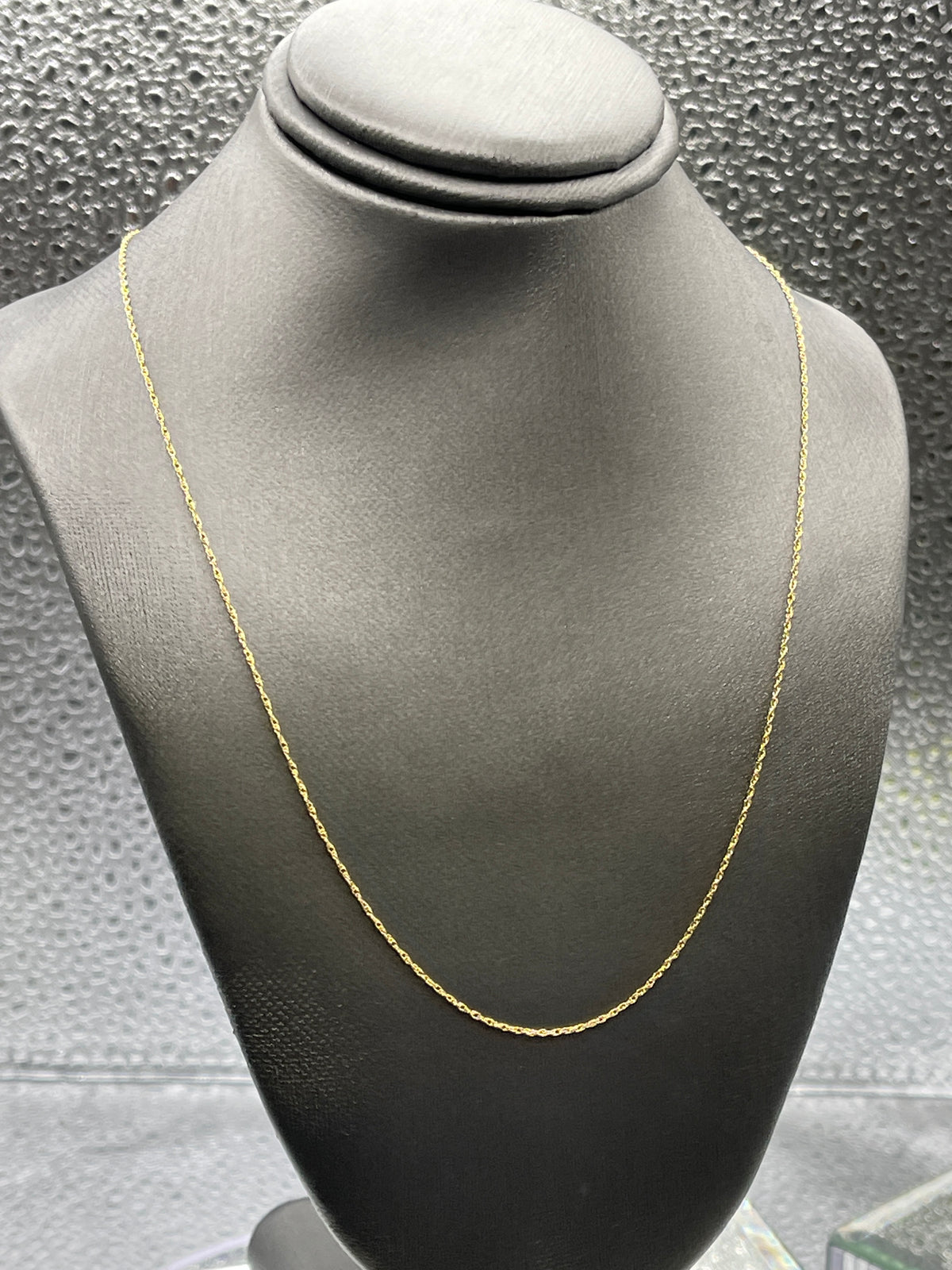 Ladies Imported 10 Karat Yellow Gold Open Link Chain