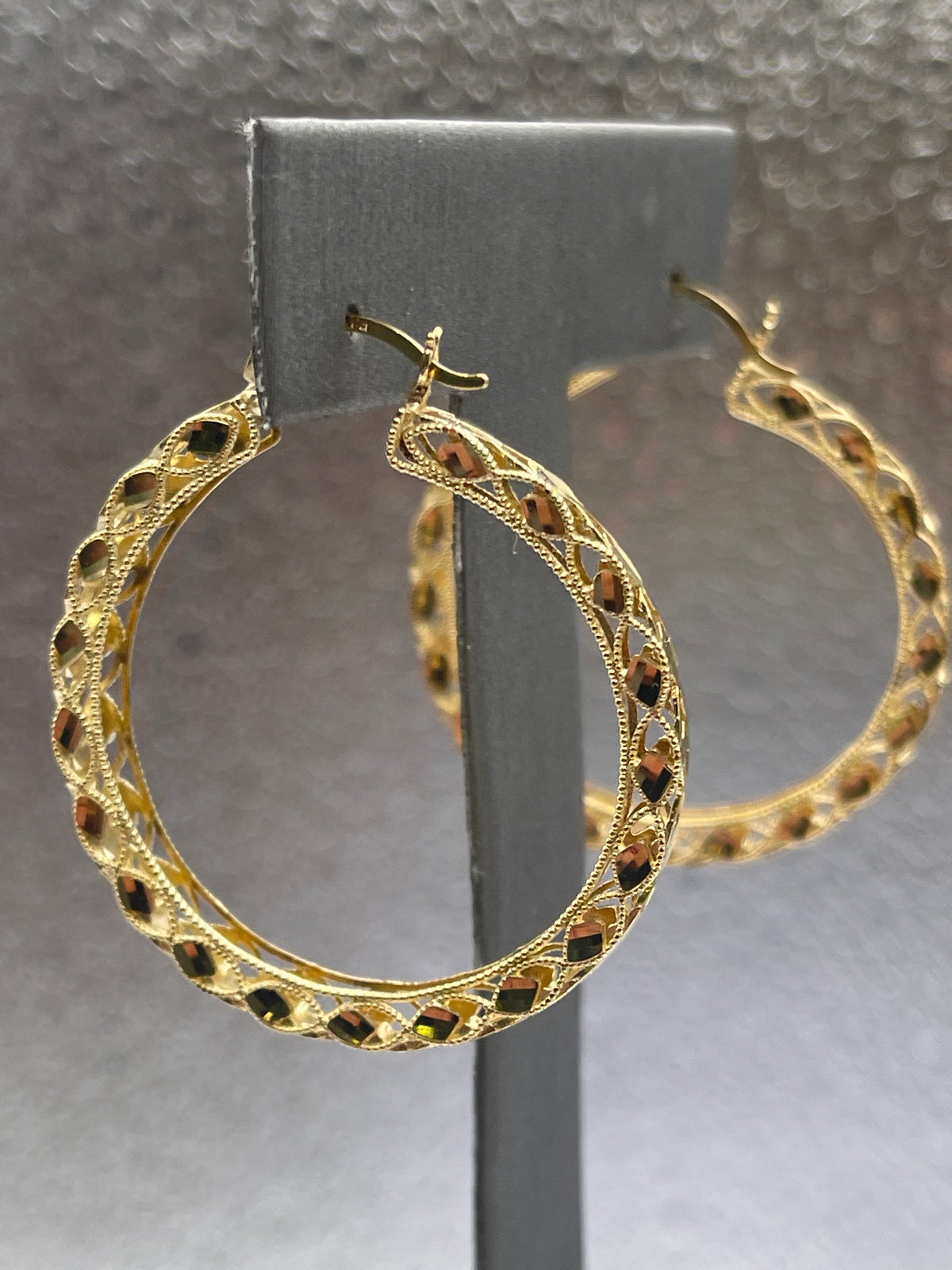 Ladies 10 Karat Solid Yellow Gold Fancy Engraved Hoop Earrings
