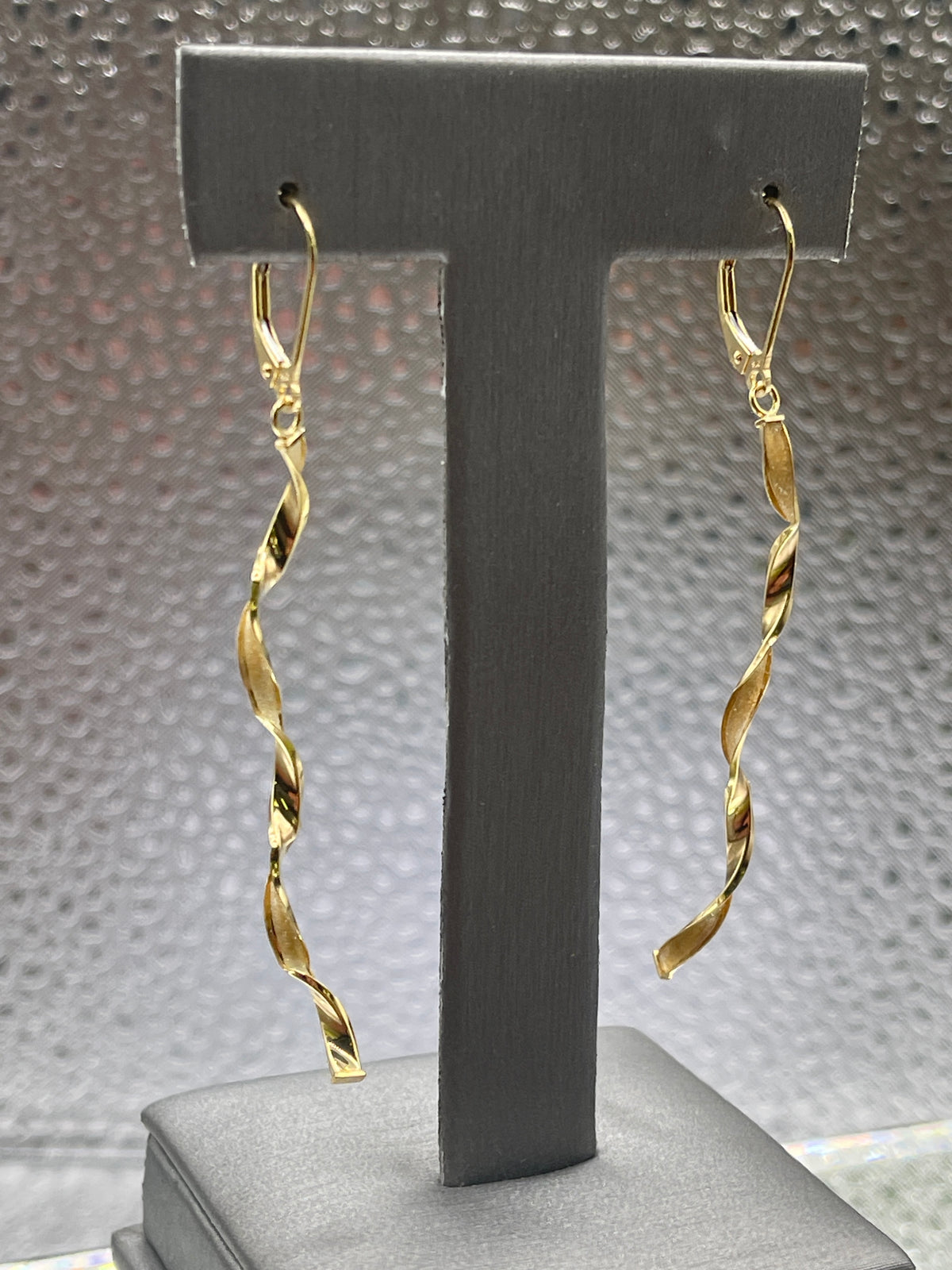 Ladies Imported 14 Karat Solid Yellow Gold Twisted Dangling Earrings