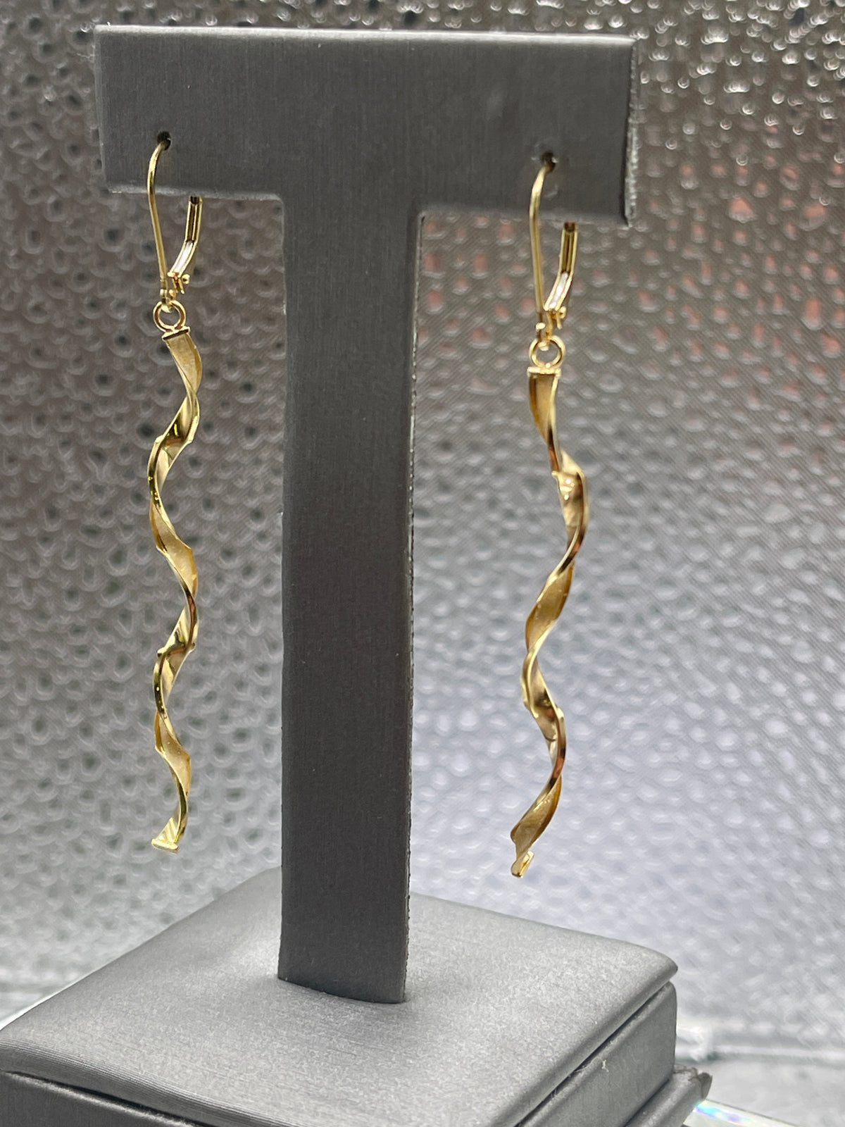 Ladies Imported 14 Karat Solid Yellow Gold Twisted Dangling Earrings