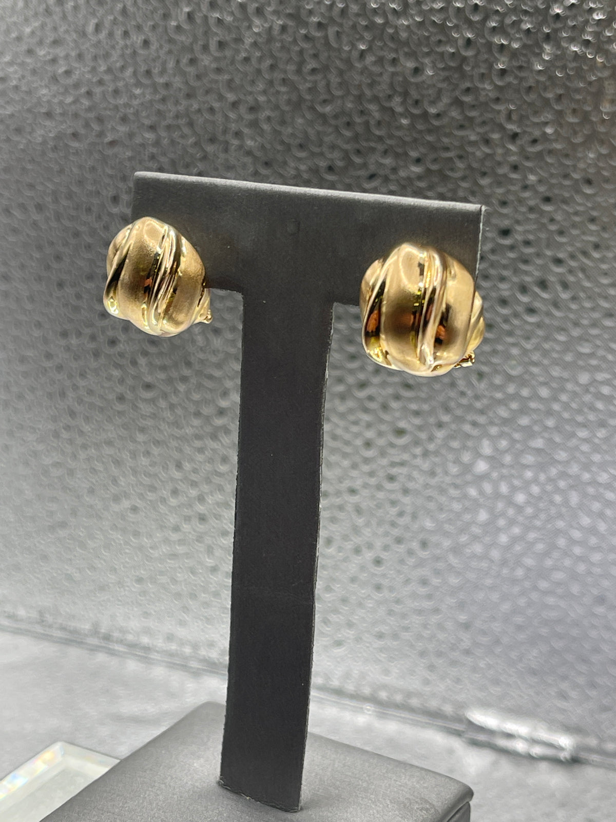 Ladies Imported 14 Karat Solid Yellow Gold Ball Post Earrings