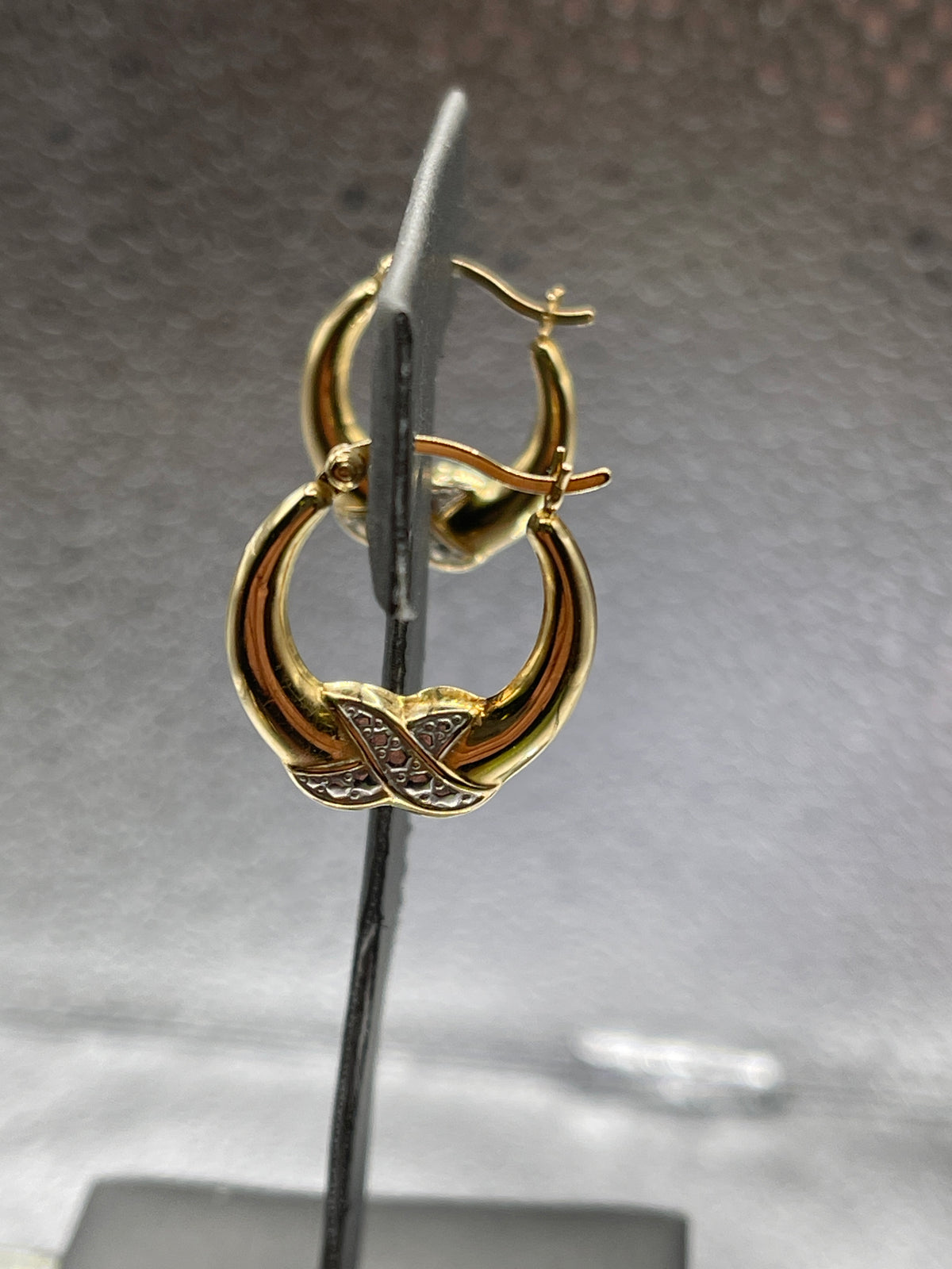 Ladies 14 Karat Solid Gold Two-Tone Hoop Earrings