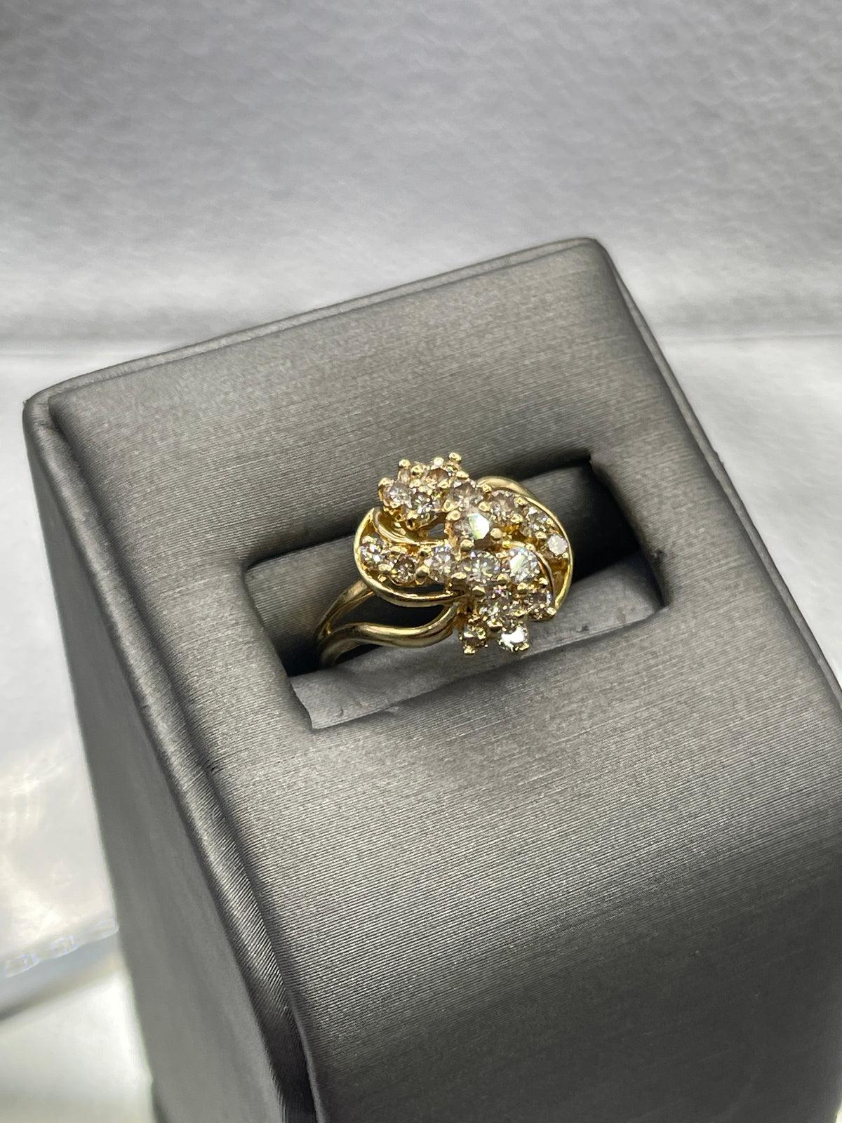 Ladies Gorgeous 14 Karat Yellow Gold Diamond Swirl Floral Cluster Ring