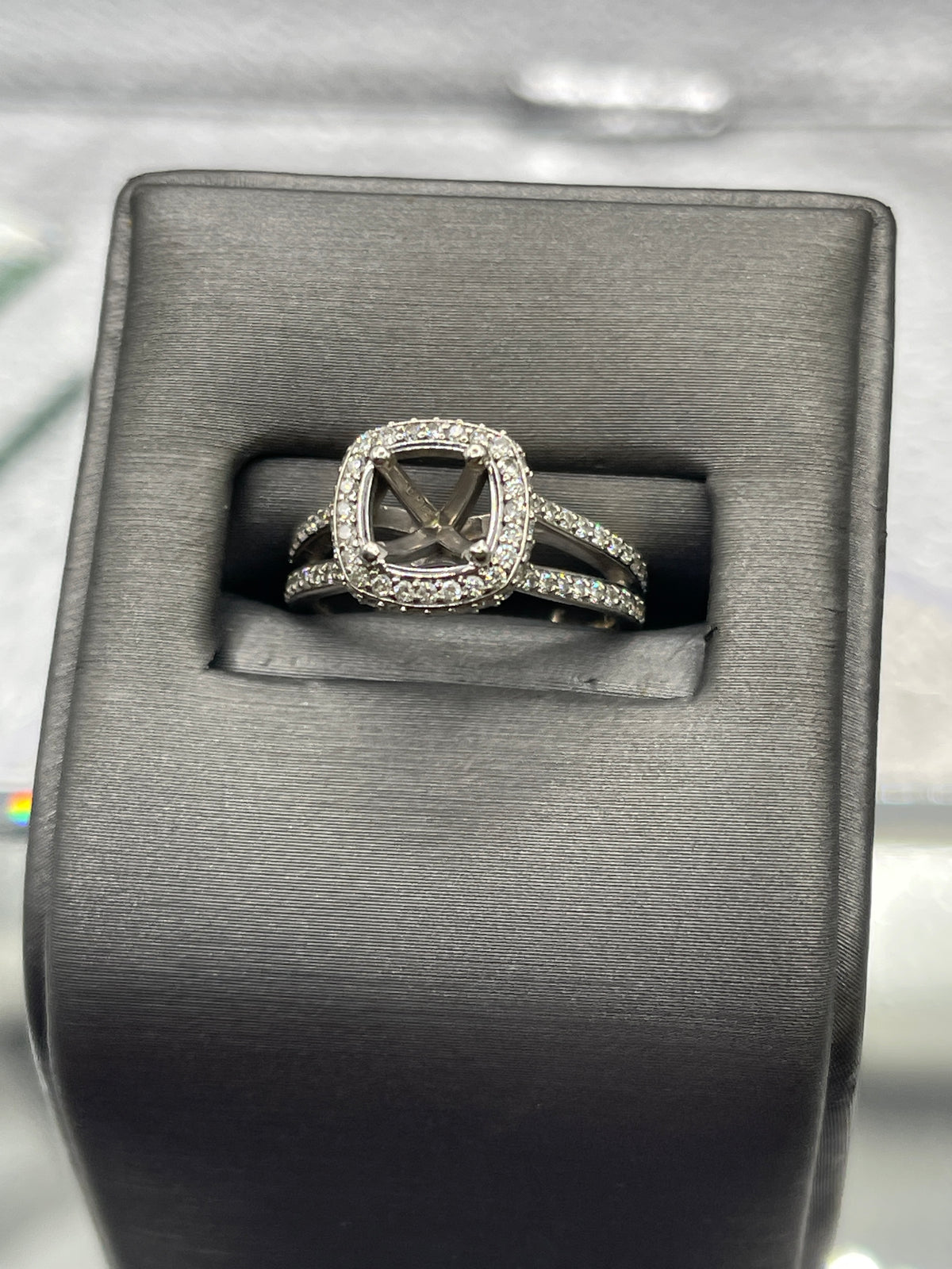 Ladies 14 Karat White Gold Diamond Engagement Ring Remount