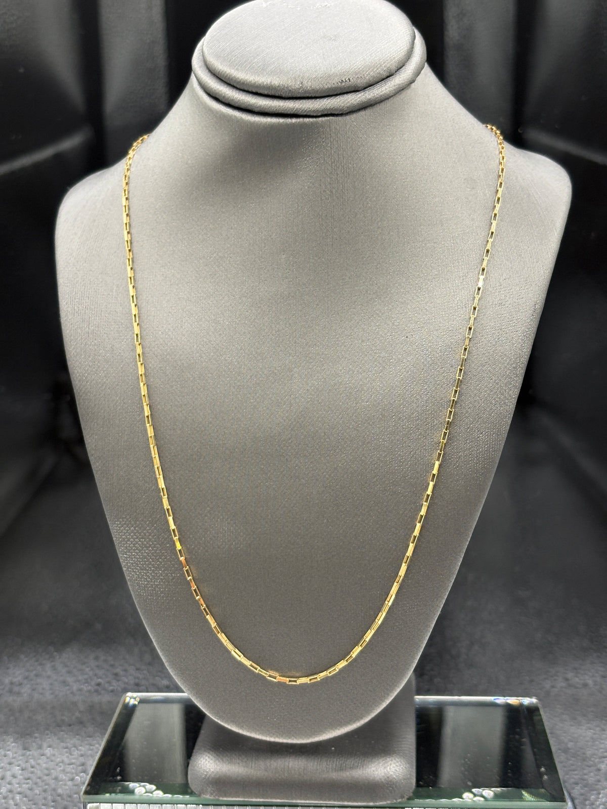 14 Karat Yellow Gold Ladies/Gents Open Rectangular Link Chain