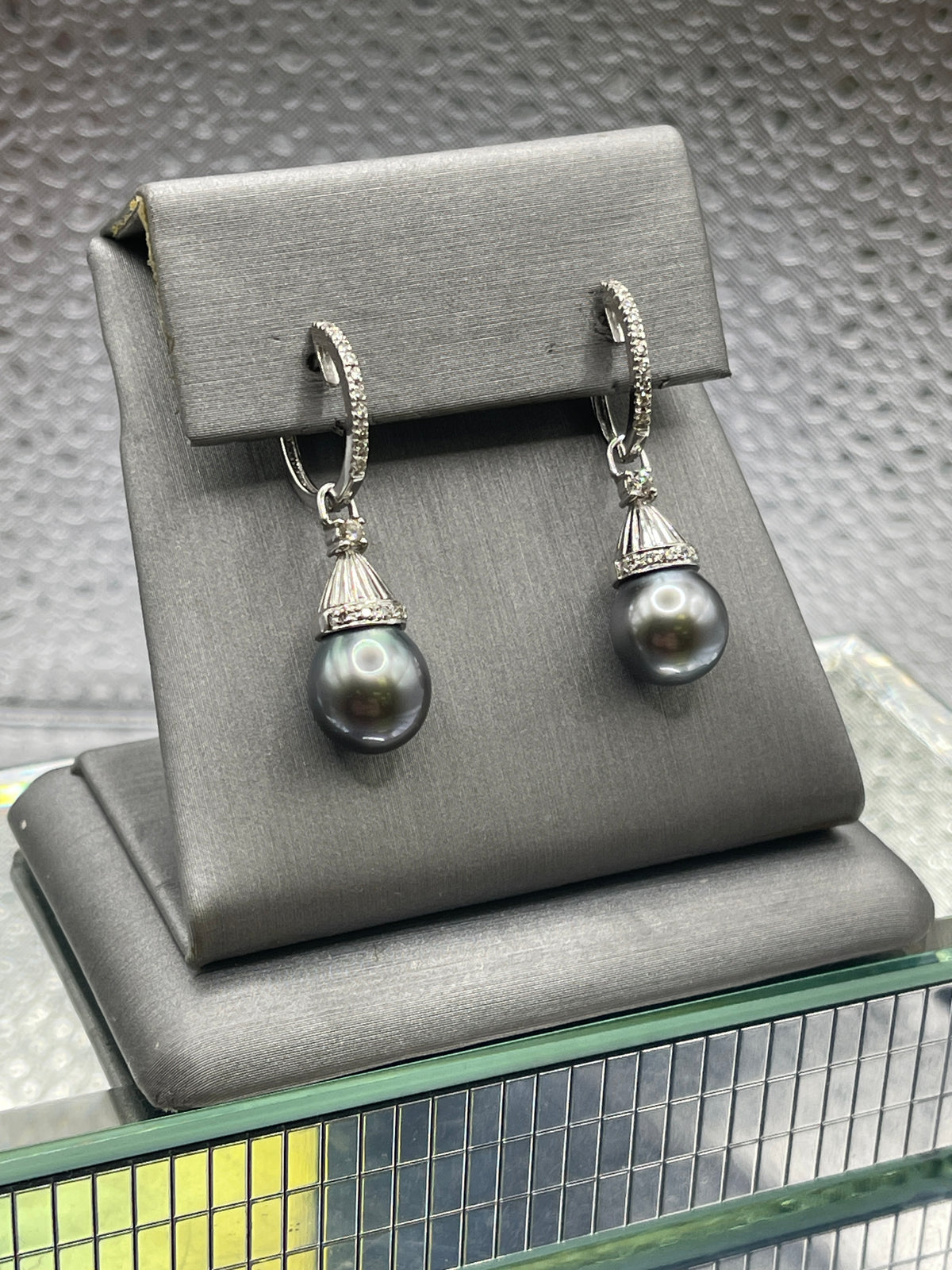 Ladies 18 Karat Solid White Gold Black Pearl and Diamond Dangling Earrings