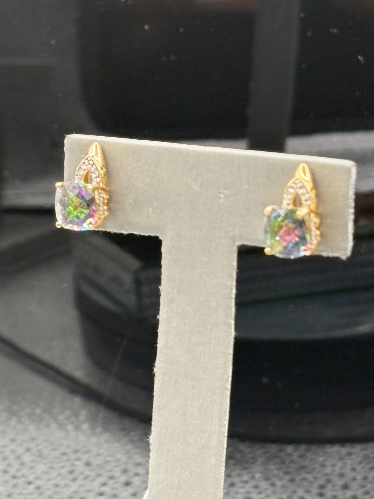 10kt Yellow Gold Ladies earrings with mystic square-cut checkerboard pattern topaz gem stone