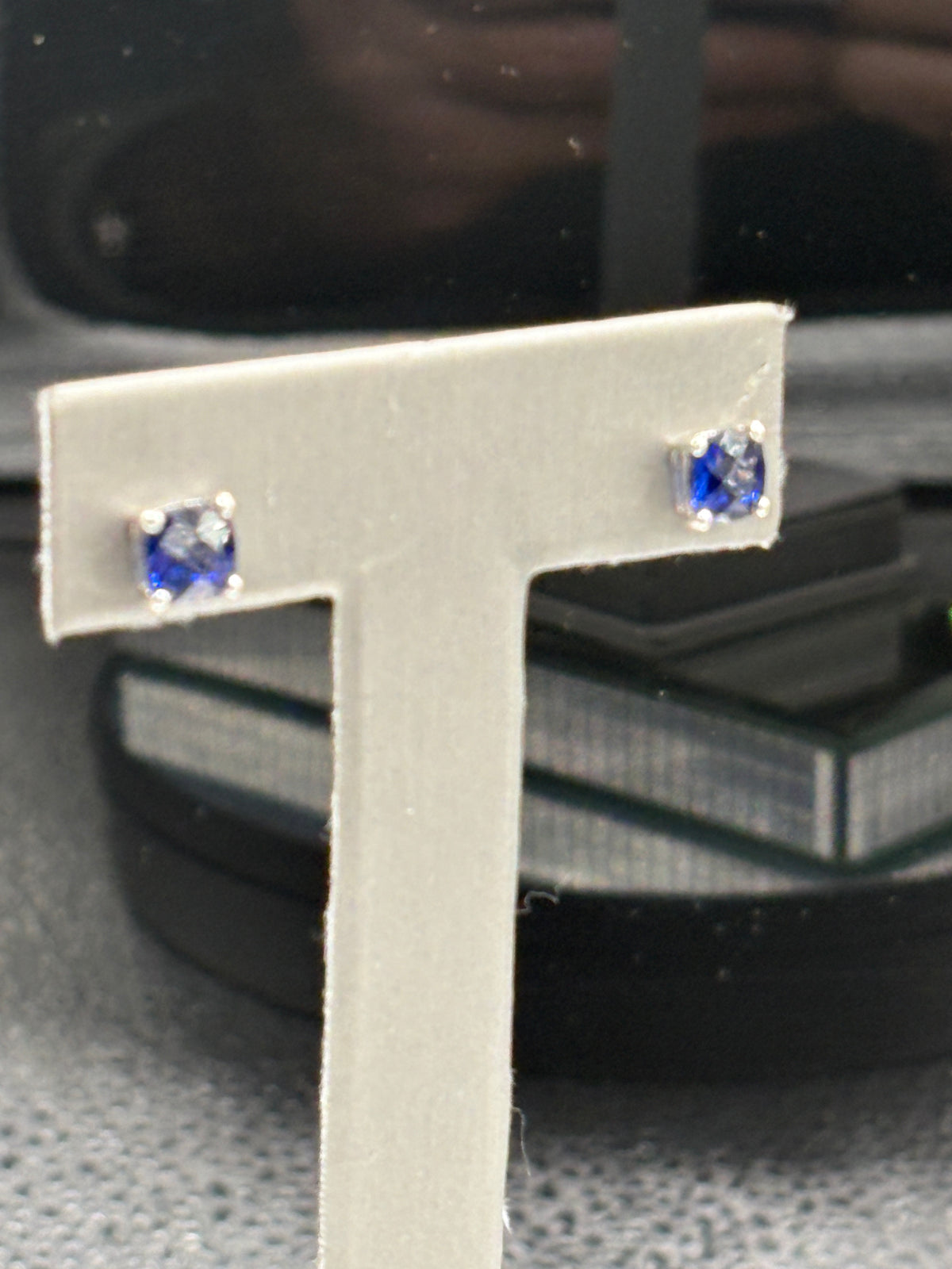 10kt solid white gold cushion cut sapphire with checkerboard design diamond stud earrings