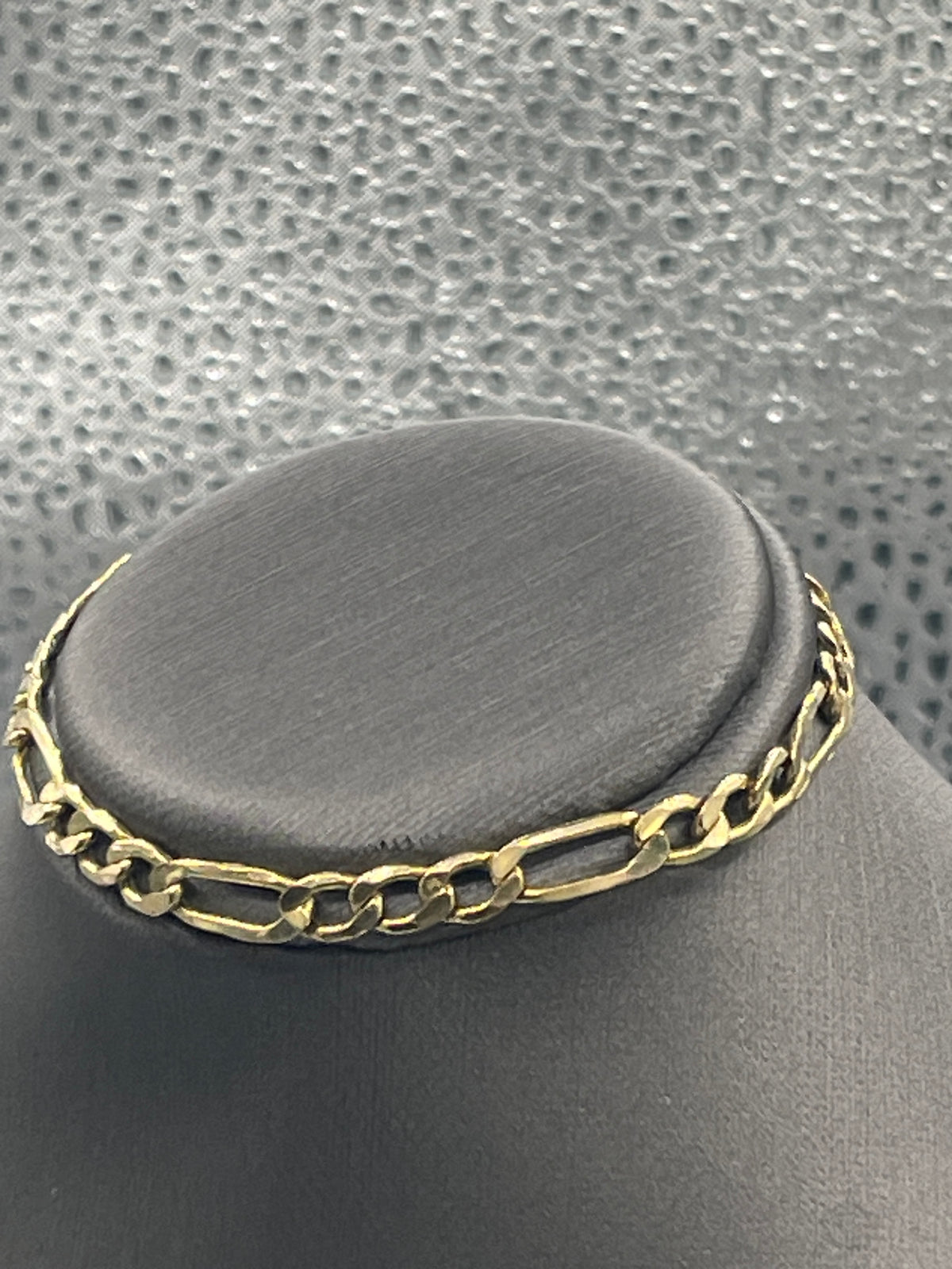 Ladies 10 Karat Yellow Gold Figero Link Bracelet
