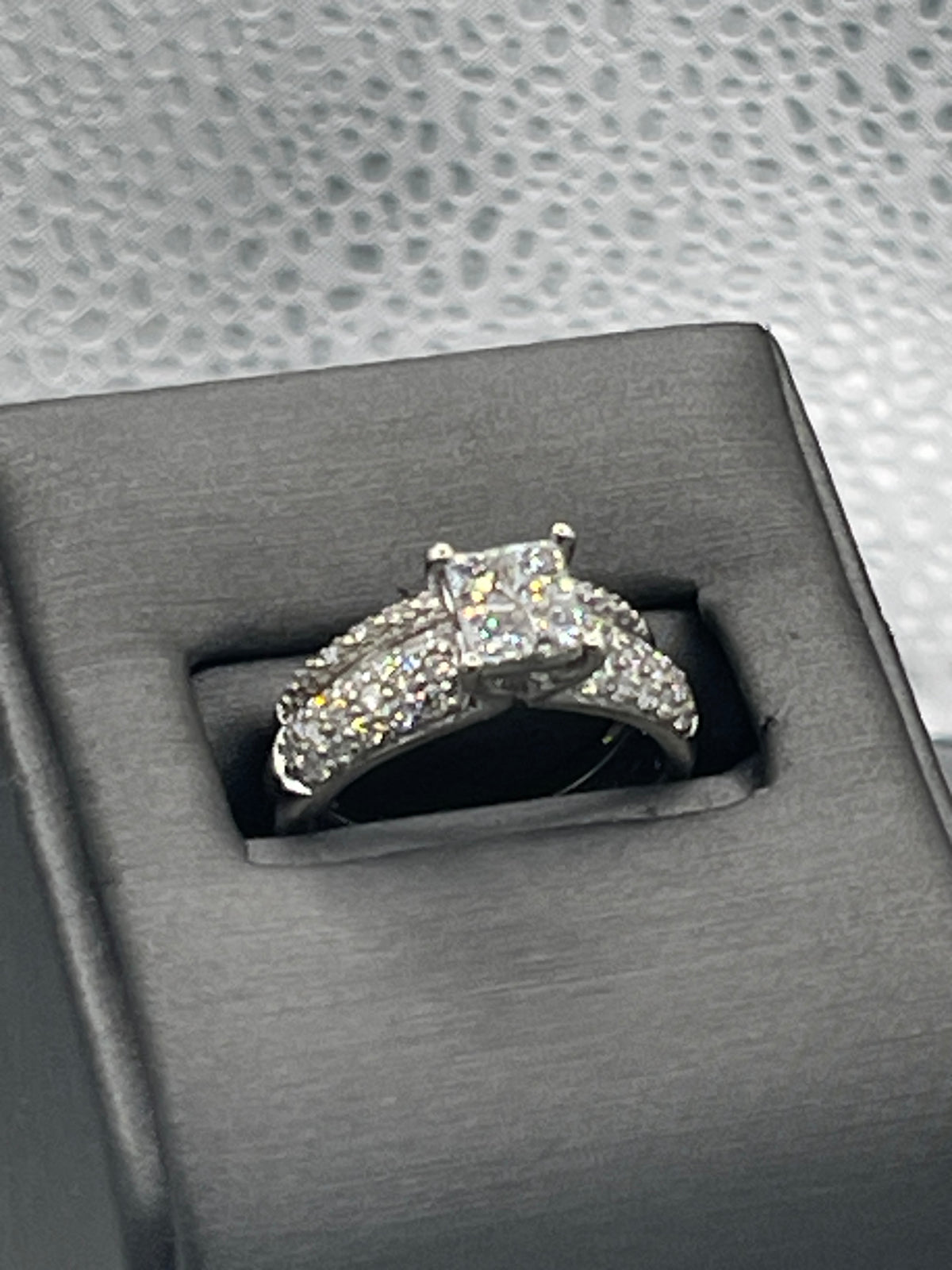 Ladies 14 Karat White Gold Diamond Engagement Set