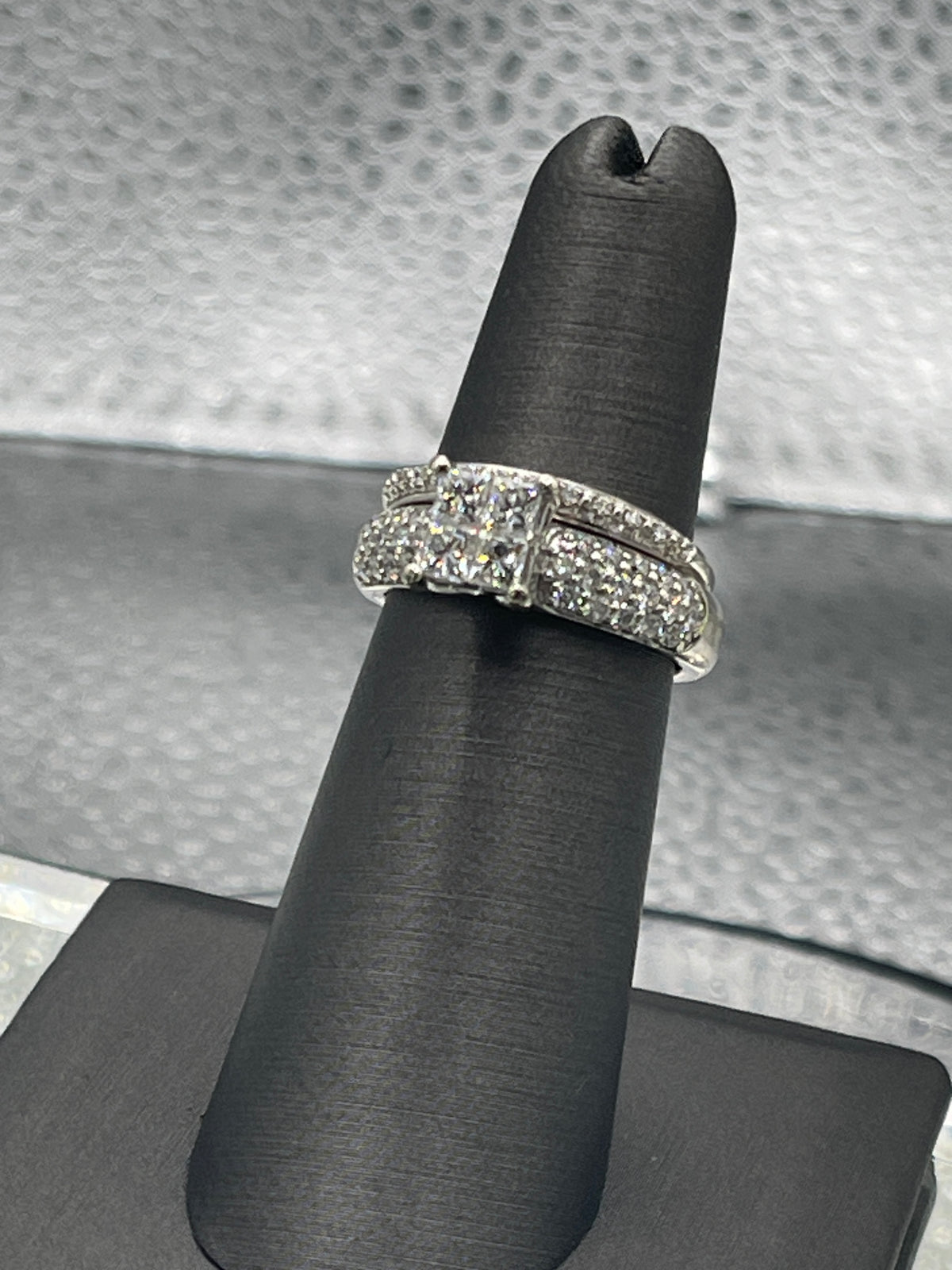 Ladies 14 Karat White Gold Diamond Engagement Set