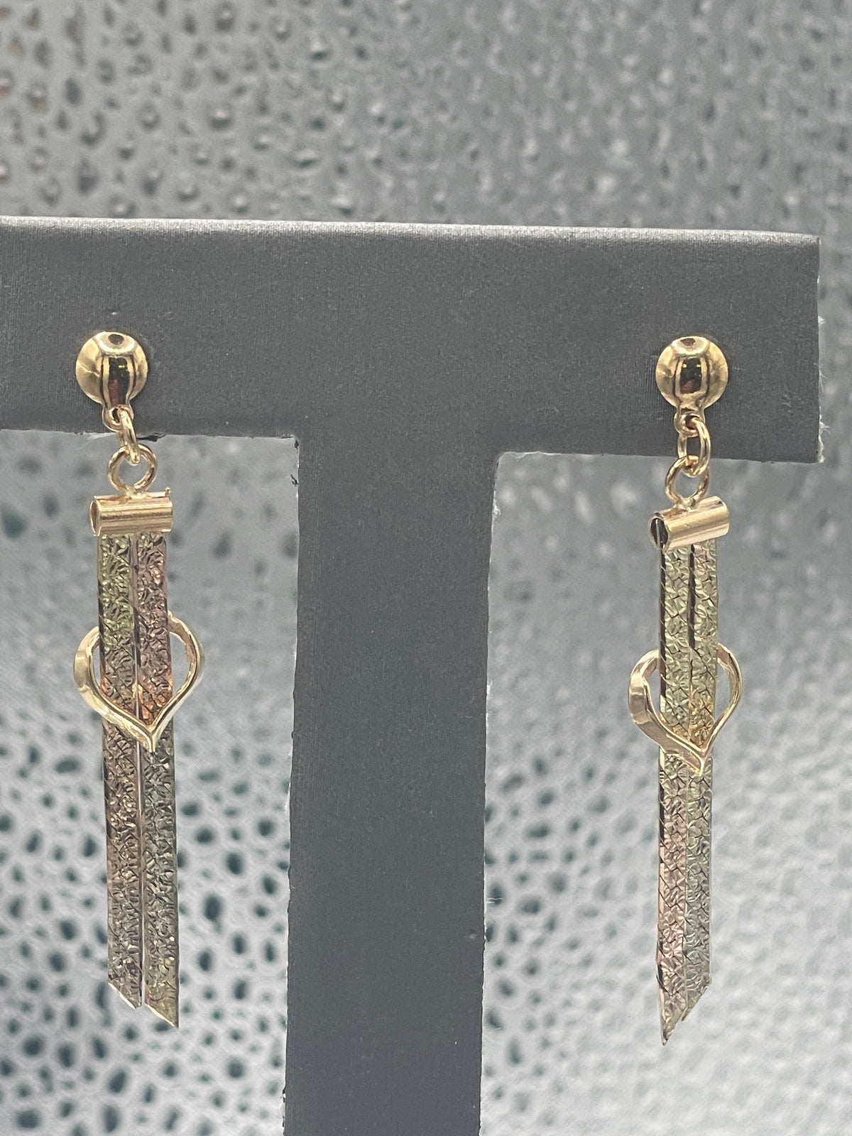 Ladies Italian Vintage 14 Karat Tri-Color Dangling Earrings