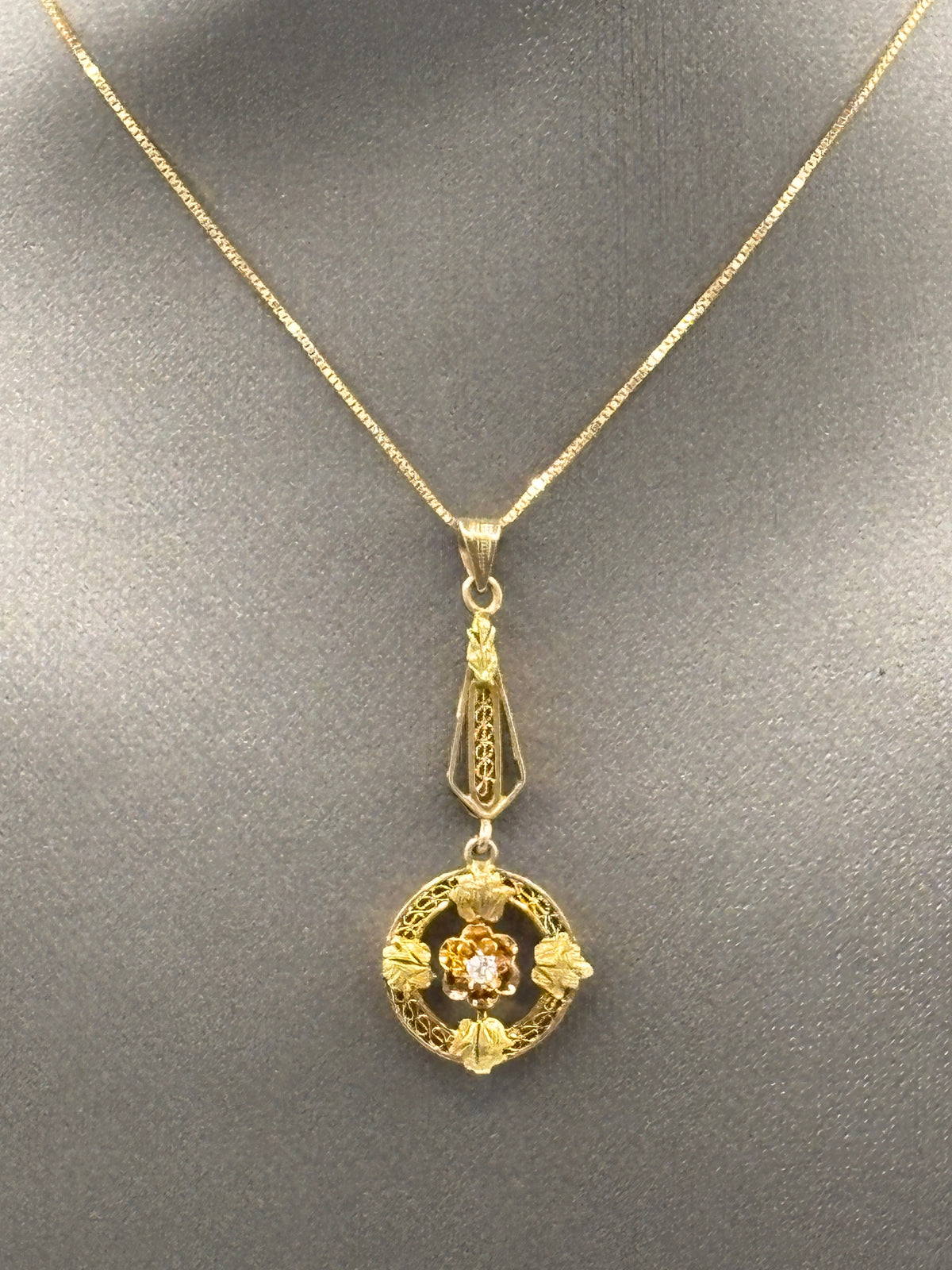 Antique Ladies 14 Karat Yellow Gold Filagree Diamond Pendant