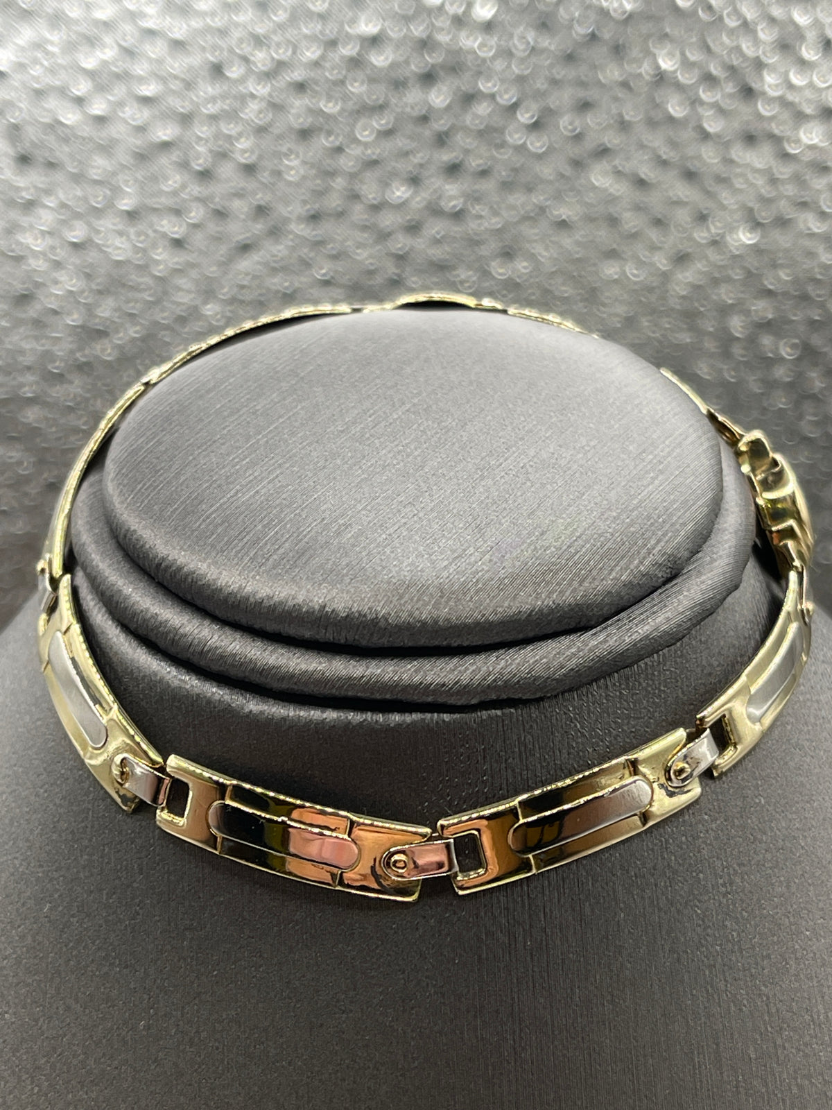 Ladies Fancy 18 Karat Yellow & White Gold Italian Gift Bracelet