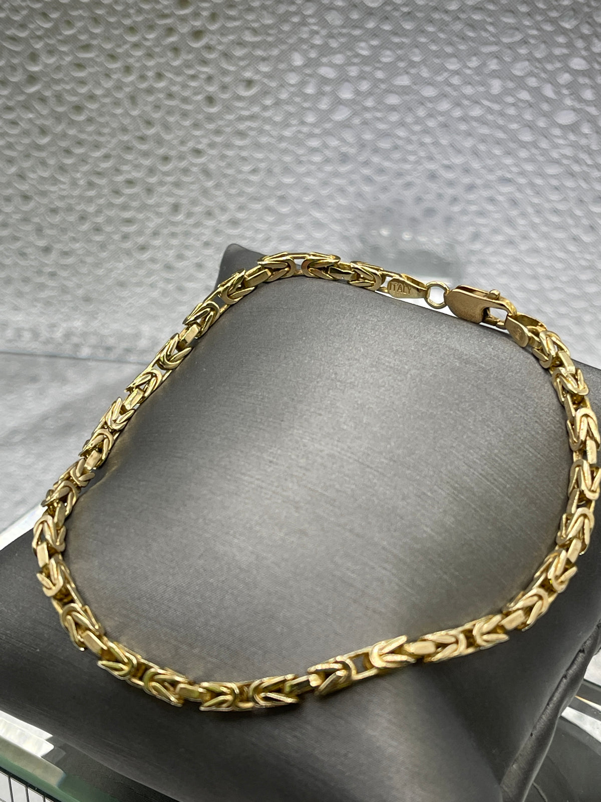 A Vintage Italian 14 Karat Yellow Gold Super Link Bracelet
