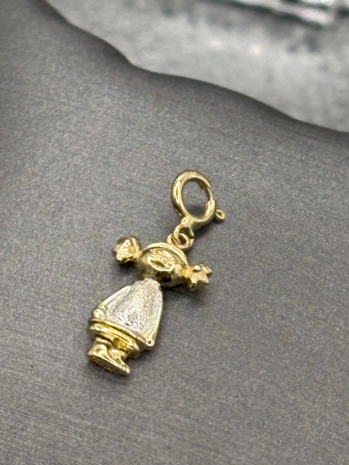 Vintage 14 Karat Yellow Gold Little Girl Pendant