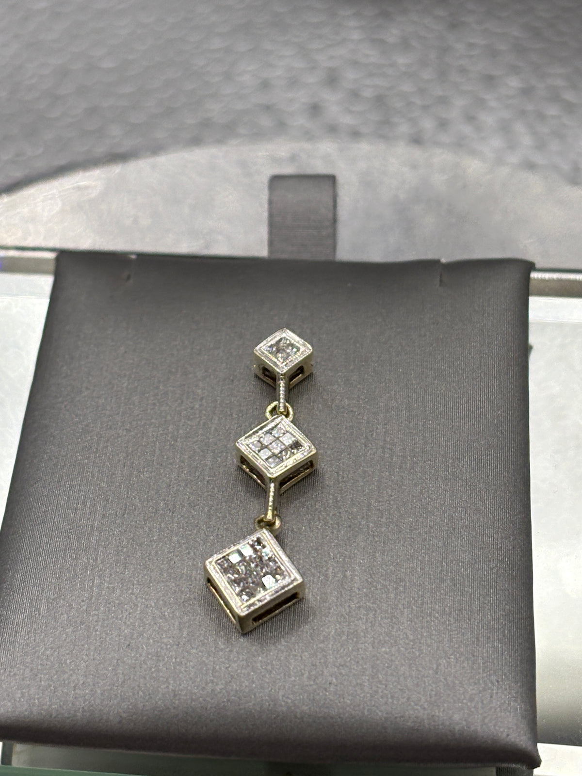 Ladies 14 Karat White Gold Dangling Princess Diamond Pendant