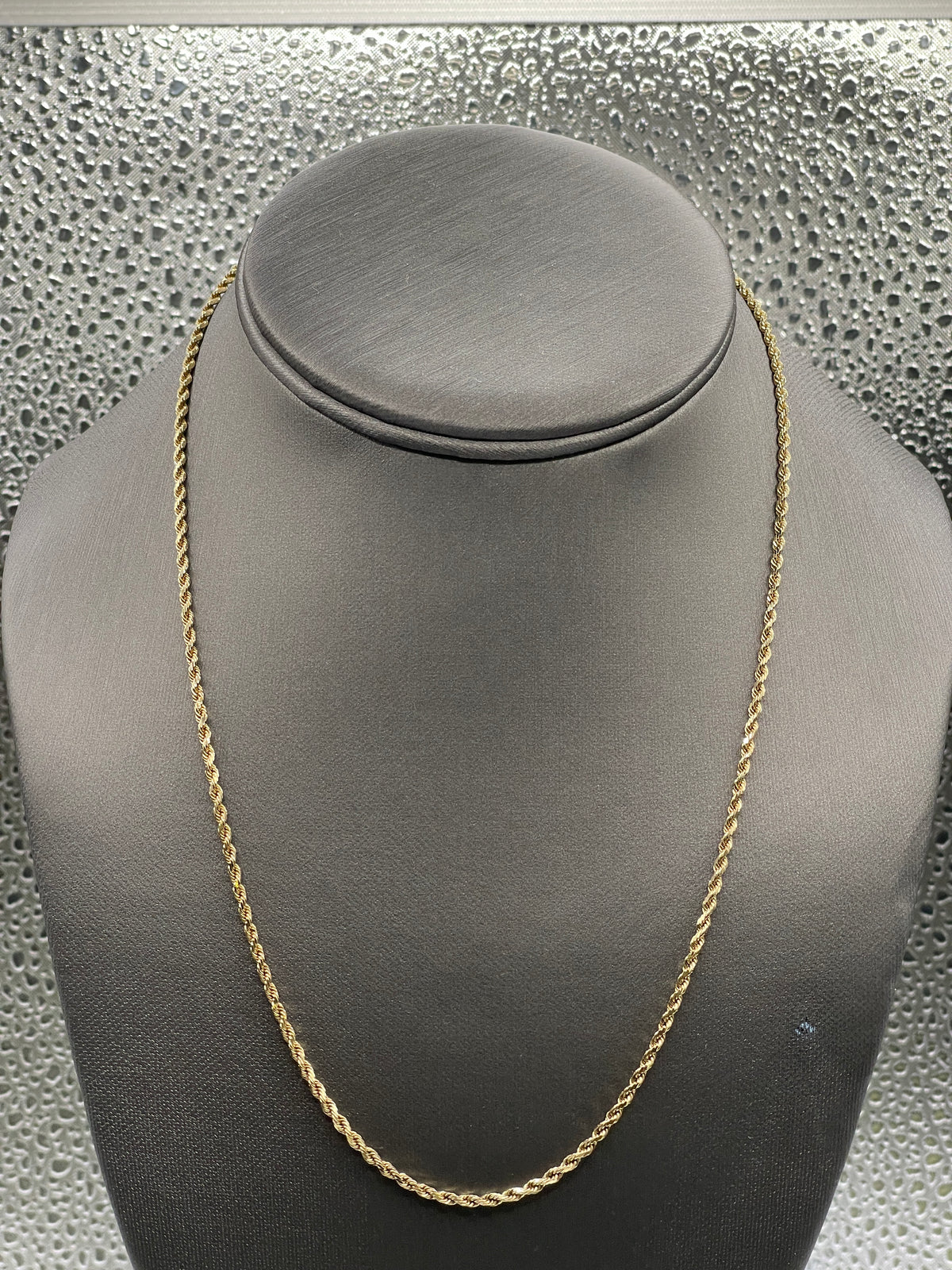 14 Karat Yellow Gold Diamond Cut Solid Rope Chain