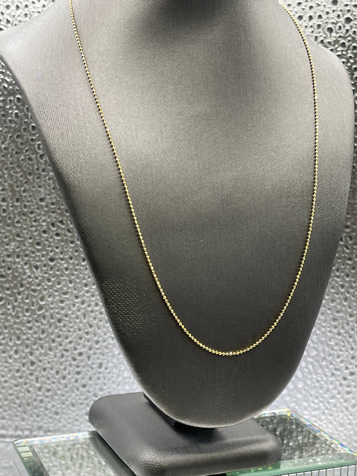 Ladies 14 Karat Yellow Gold Faceted Gold Ball Chain