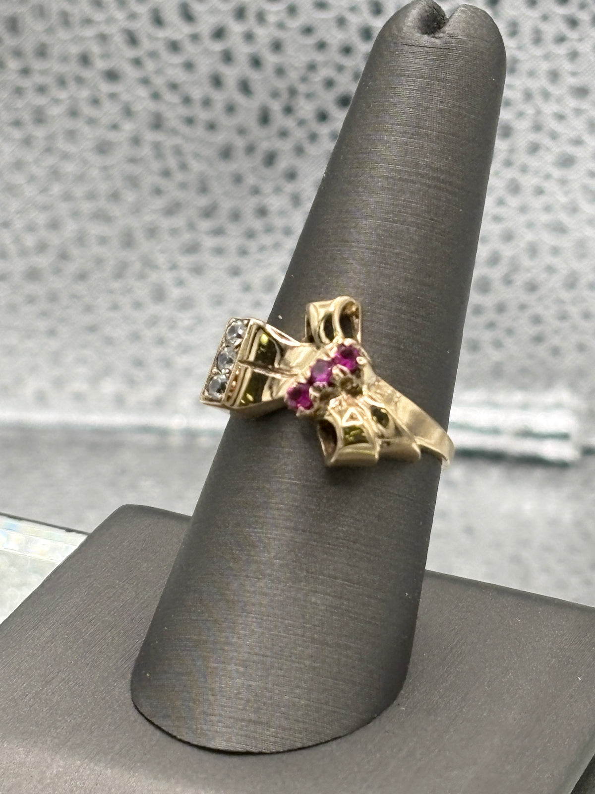 View two of Ladies Vintage 10 Karat Yellow Gold Diamond & Ruby Ribbon Ring
