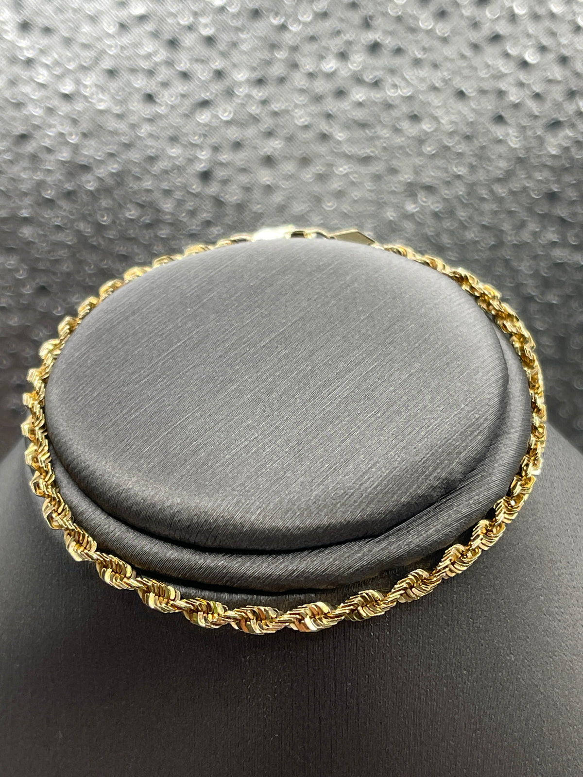 Ladies 14 Karat Solid Yellow Gold Sparkle Rope Chain Bracelet