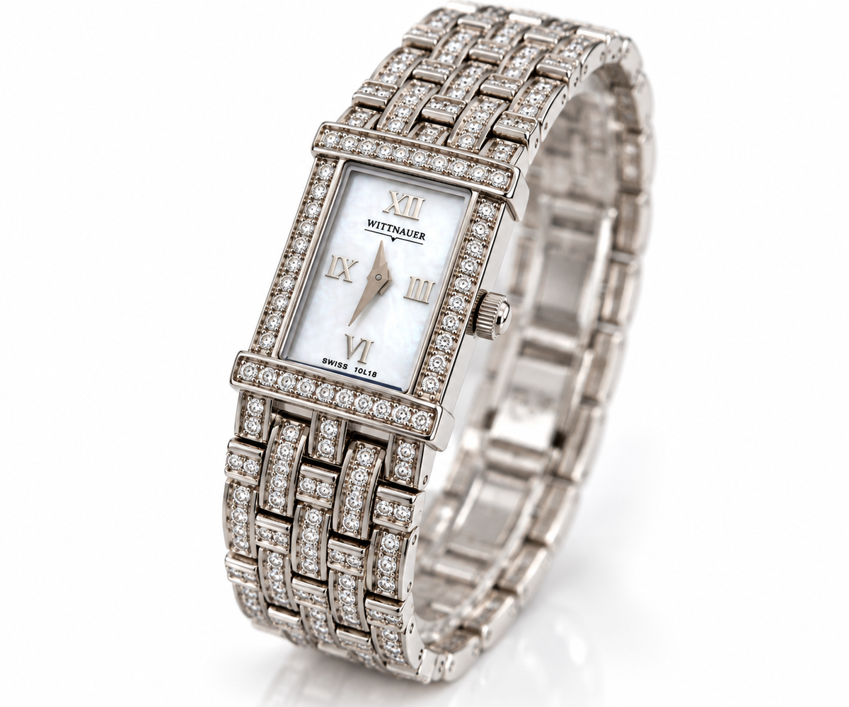 Vintage Wittnauer Ladies' Crystal-Accented Bracelet Watch – Mother-of-Pearl Dial
