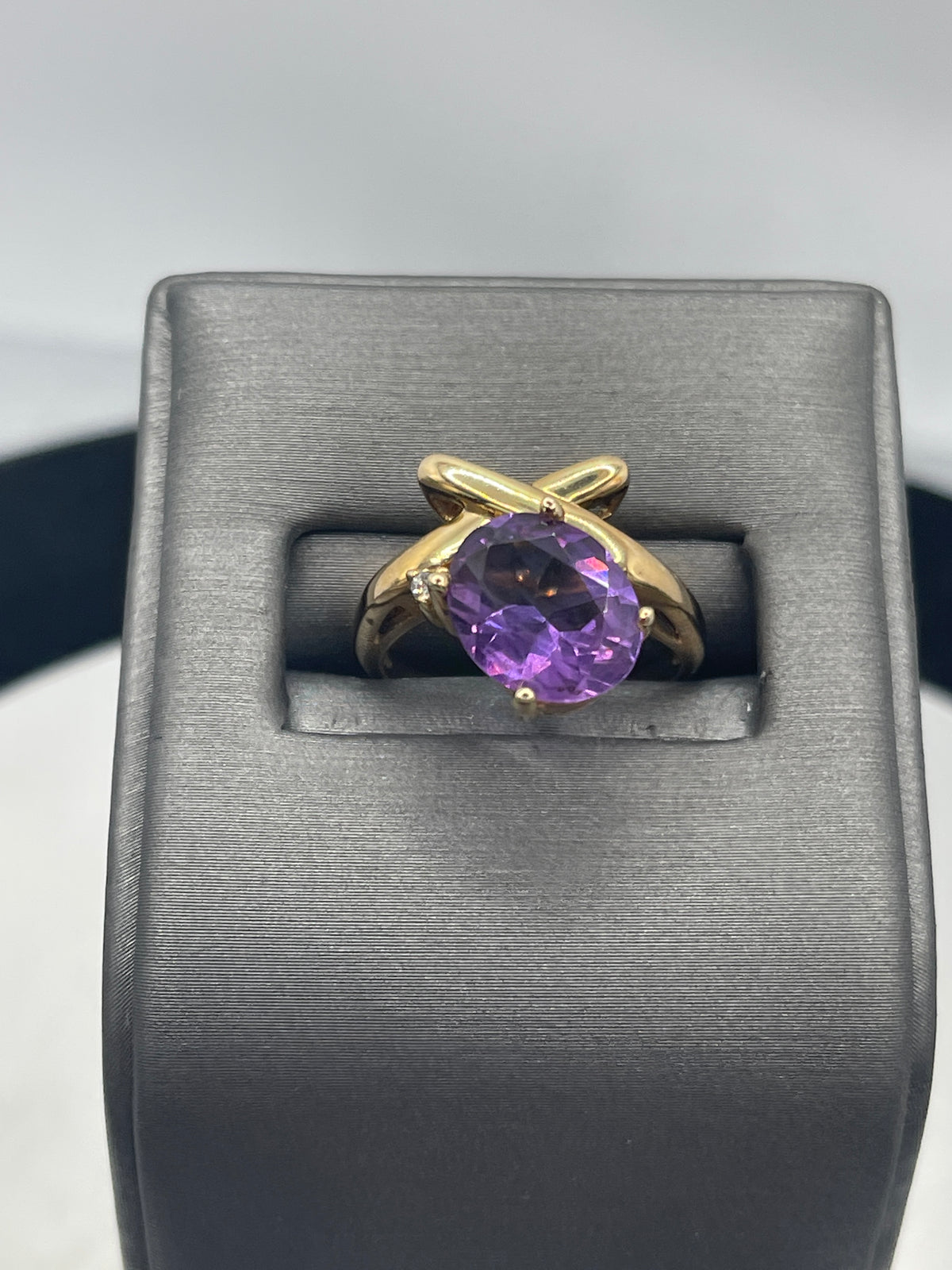 10 Karat Yellow Gold, Amethyst And Diamond Freeform X O Ring - Philadelphia Gold & Silver Exchange