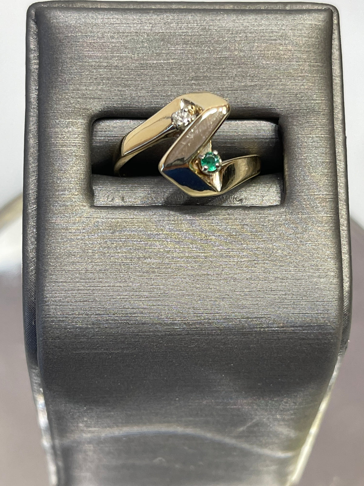 14 Karat Yellow Gold Geometric Diamond & Emerald Designed Ring - Philadelphia Gold & Silver Exchange