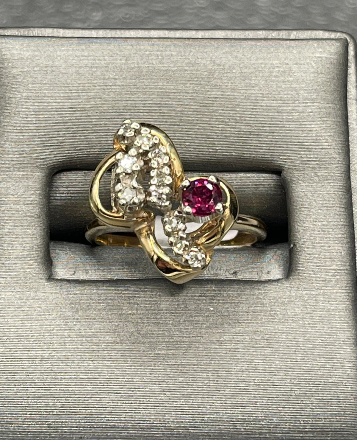 14 KARAT YELLOW GOLD DIAMOND & RUBY RING - Philadelphia Gold & Silver Exchange