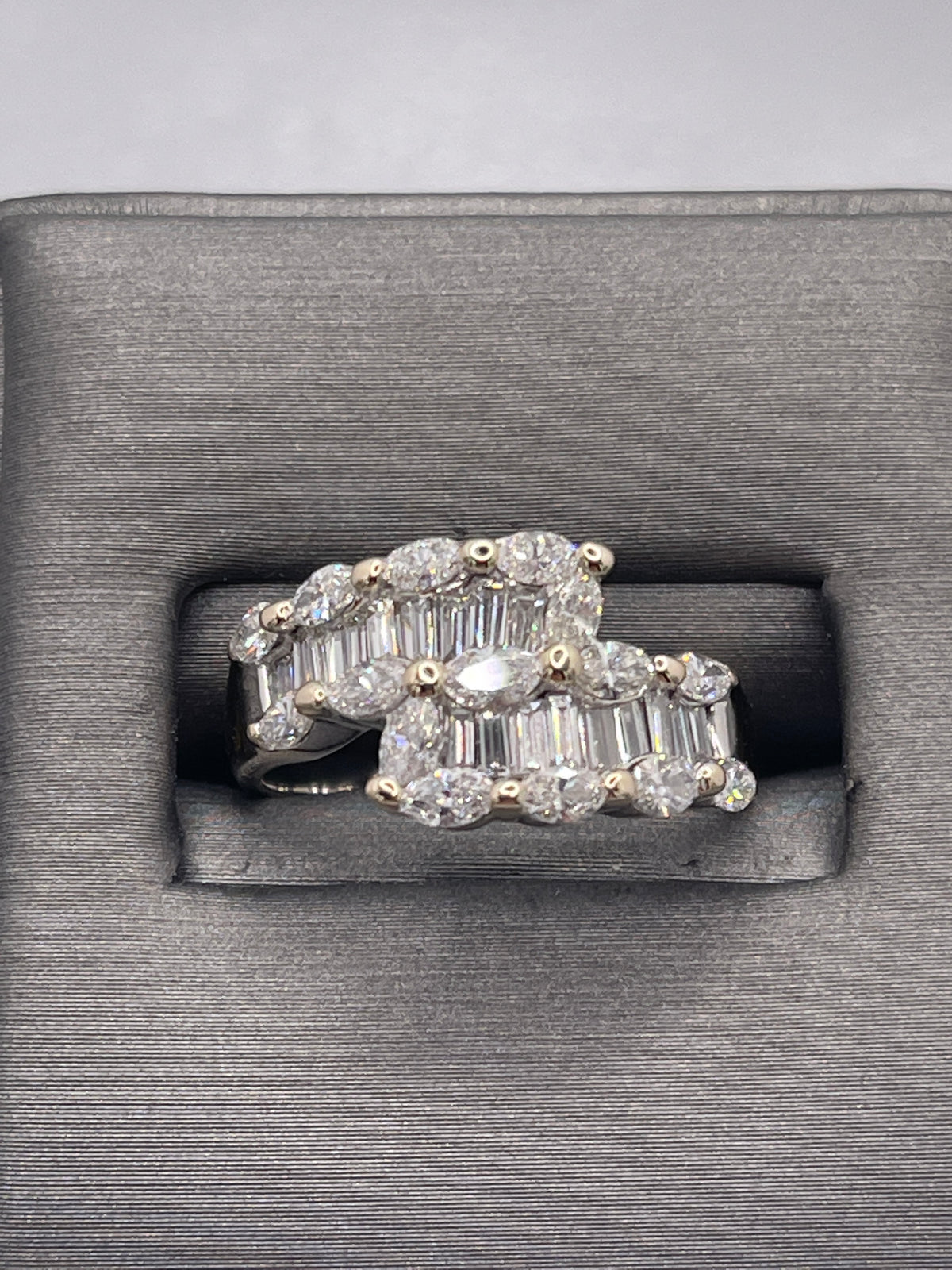 A Vintage Ladies Unique 18 Karat Gold Marquise Diamond & Baguette Diamond Band