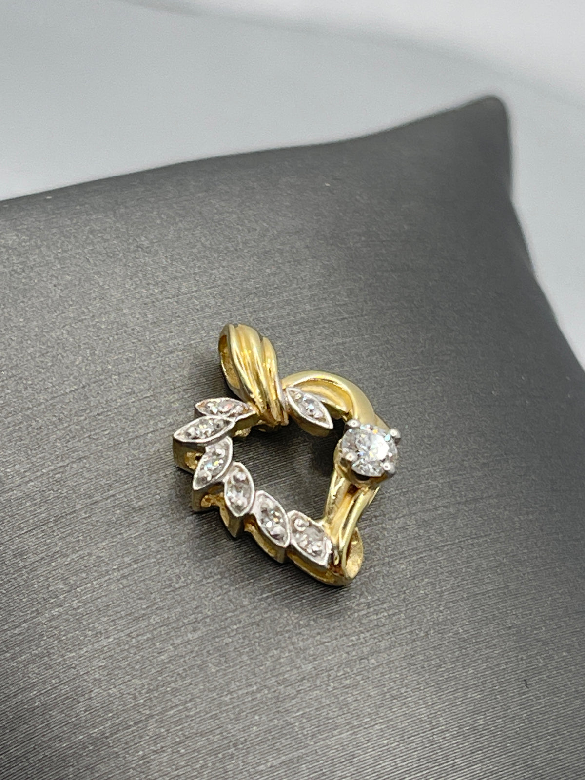 14 Karat Ladies Yellow Gold Custom Diamond Heart Pendant