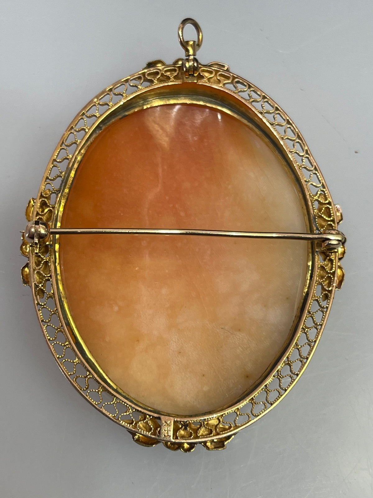 Vintage 14 Karat Yellow Gold Bordered Cameo With Woman & Cherub Pendant Brooch - Philadelphia Gold & Silver Exchange
